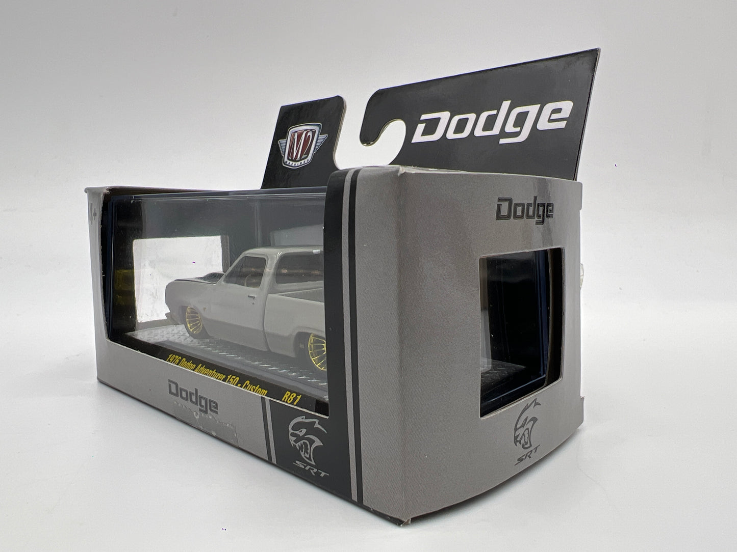 M2 Machines CHASE 1/750 1976 Dodge Adventurer 150 Custom Gray R81