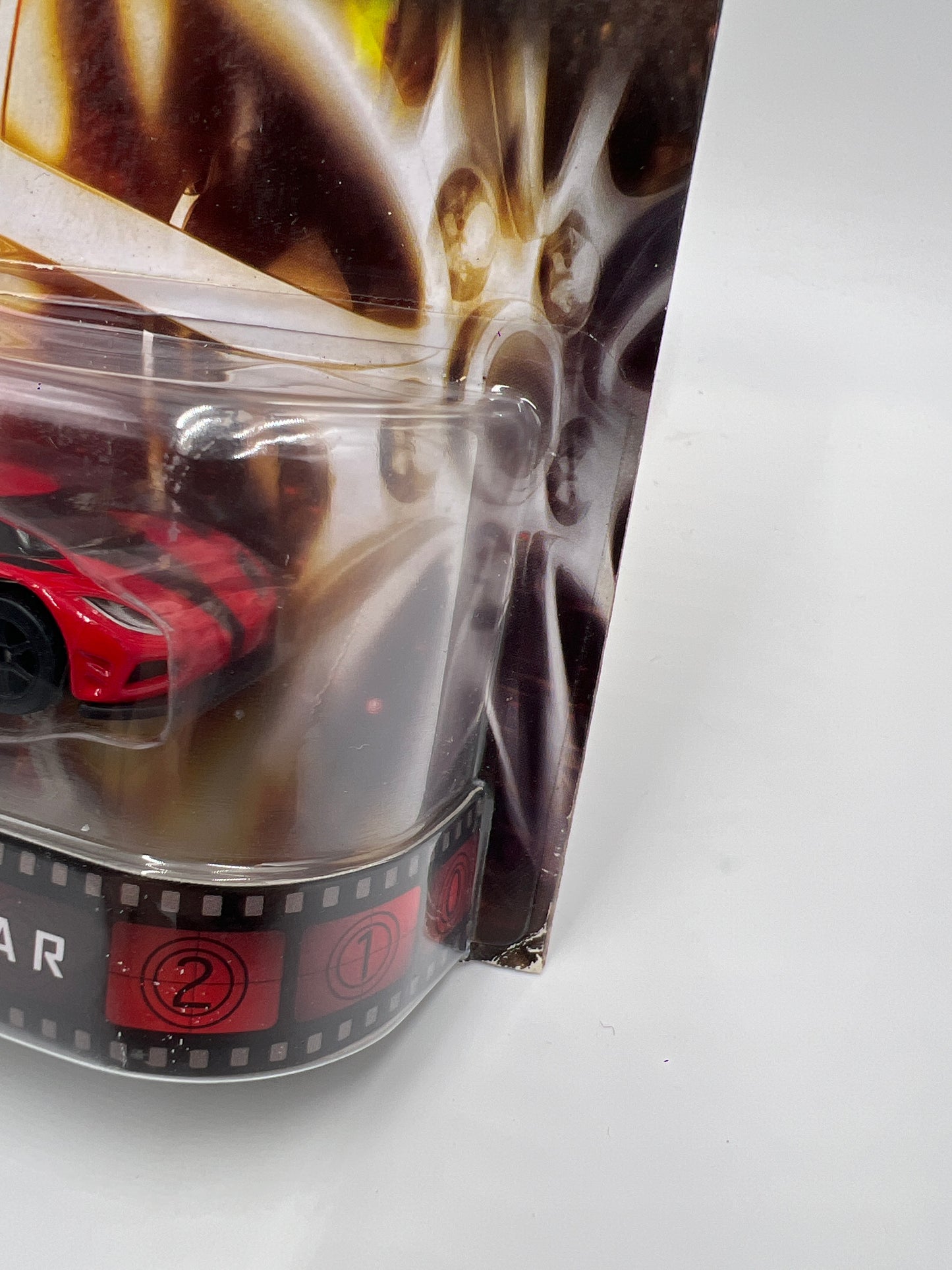 Hot Wheels Retro Entertainment Need For Speed Koenigsegg Agera R W/Protector Bad Card