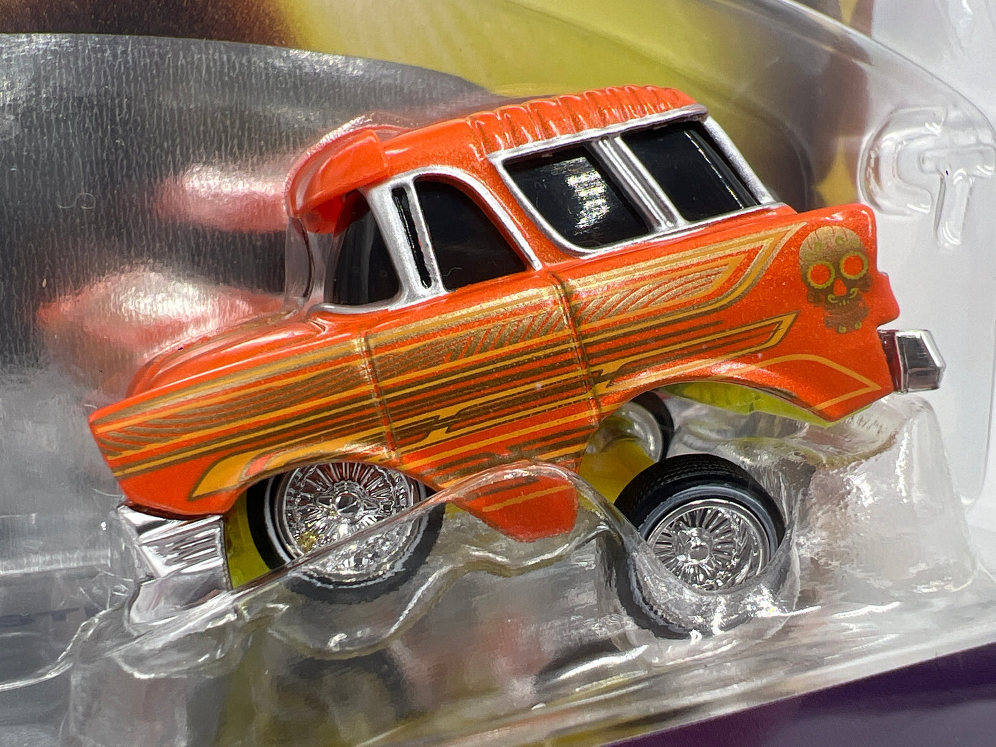 MGA Car Tuned Series 2 Show Glow Lowriders #6 56 Chevy Nomad