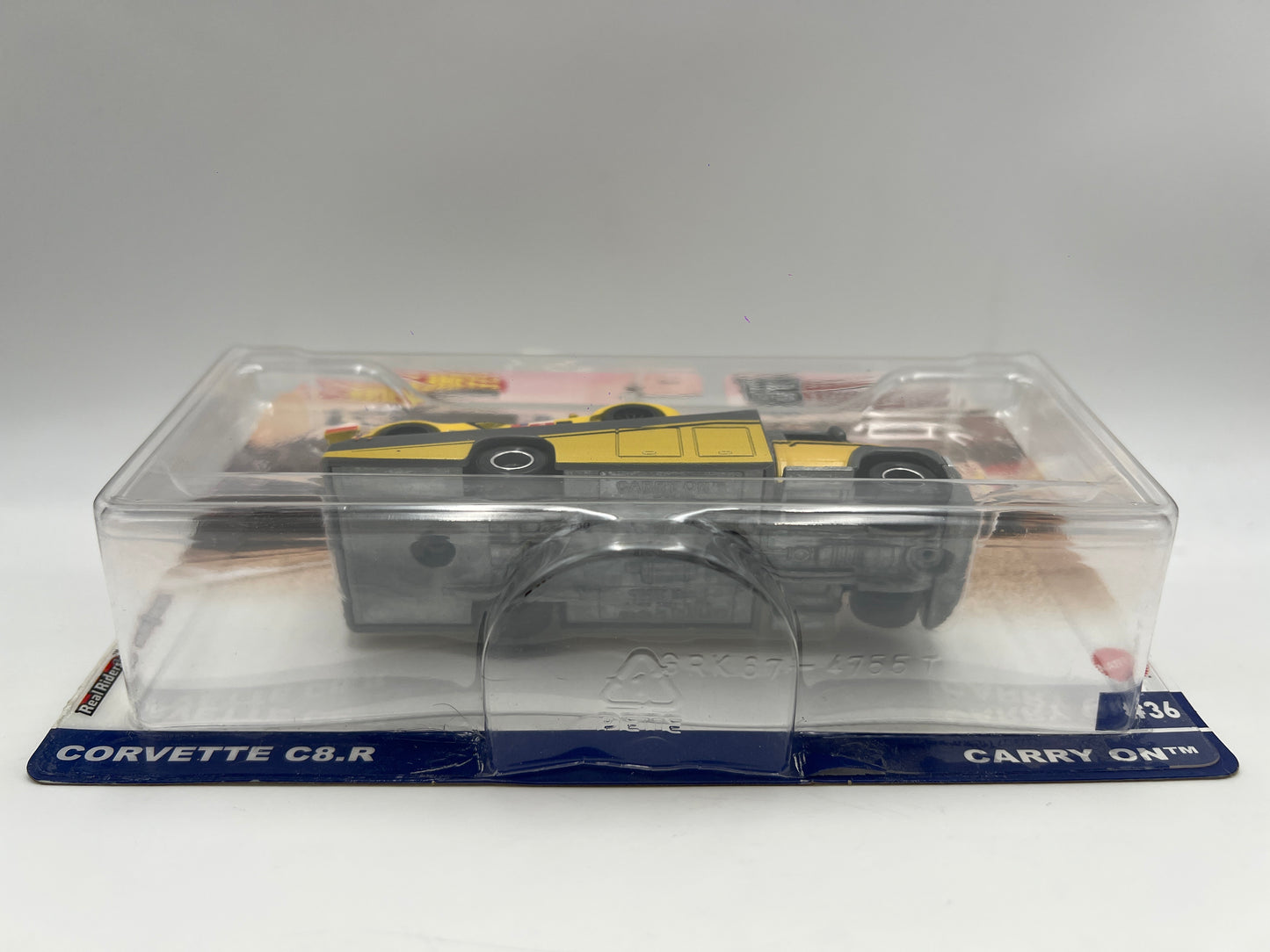 Hot Wheels Team Transport #36 Corvette C8.R & Carry On Reglue Blister