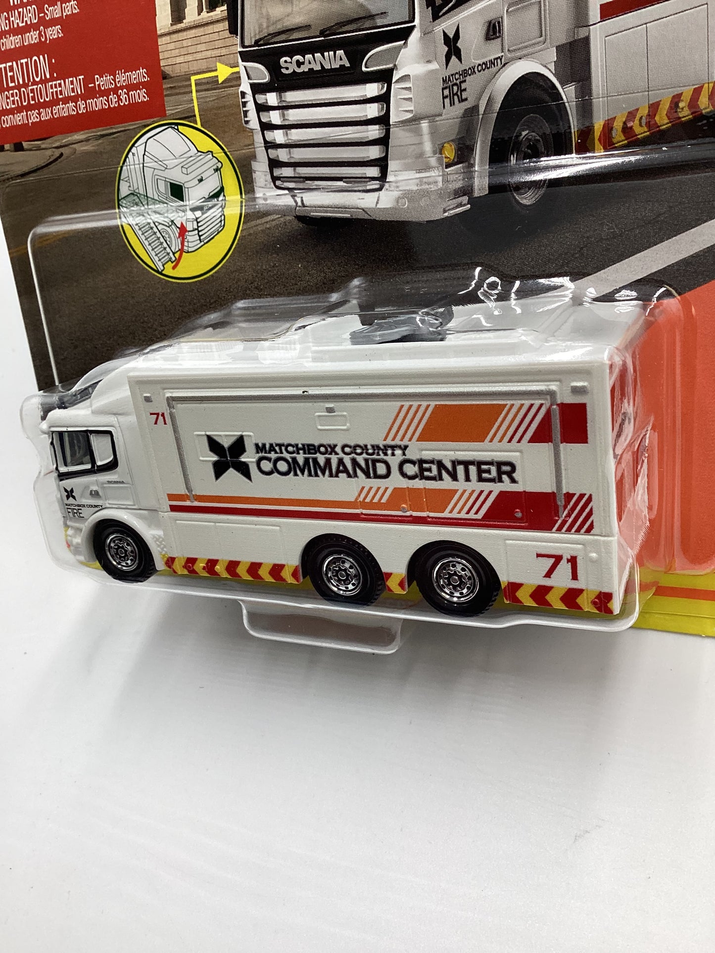 Matchbox Working Rigs #13 Scania Tactical Command Center White 168i