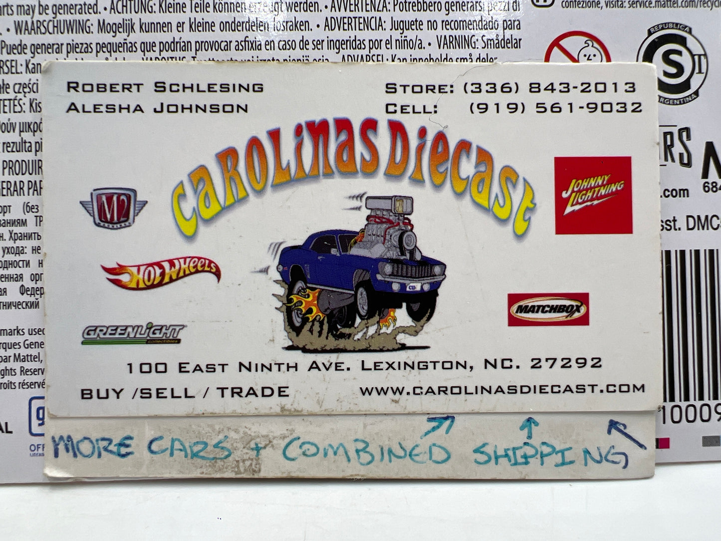 Hot Wheels Premium Jaws 1975 Chevy Blazer Custom W/Protector