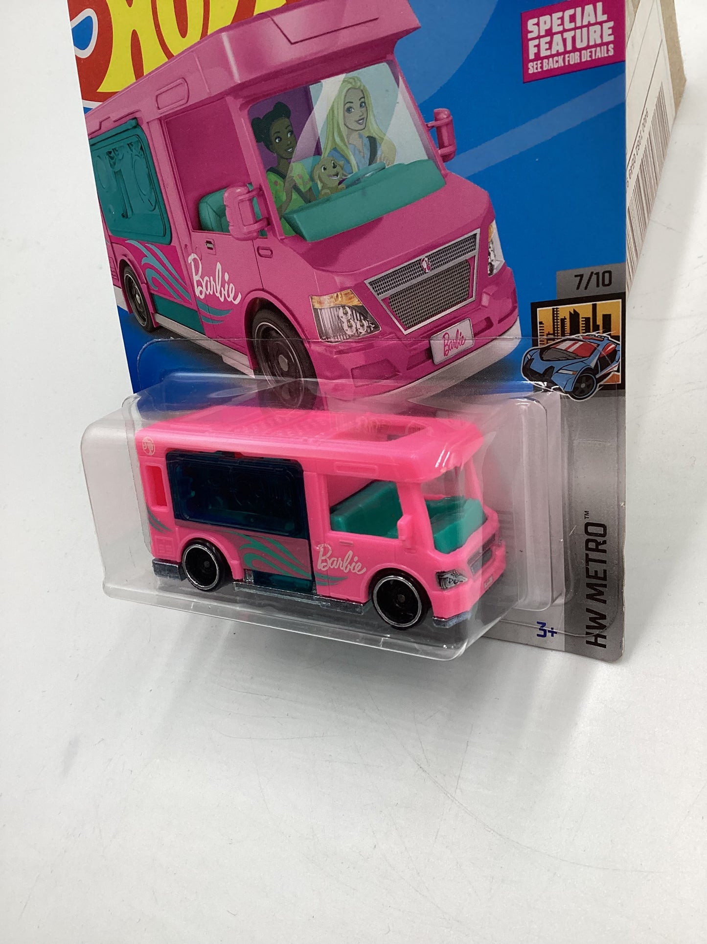 2022 Hot Wheels Metro #56 Barbie Dream Camper Pink