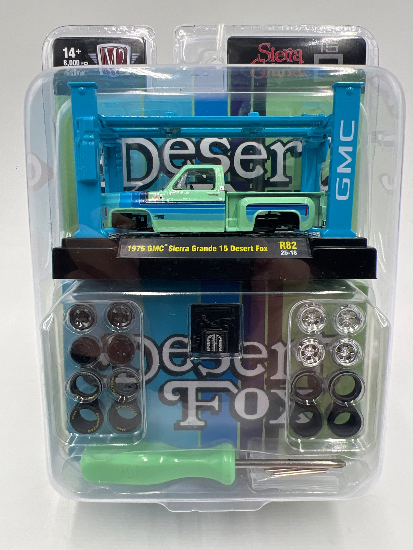 M2 Machines Model Kits 1976 GMC Sierra Grande 15 Desert Fox R82 195E