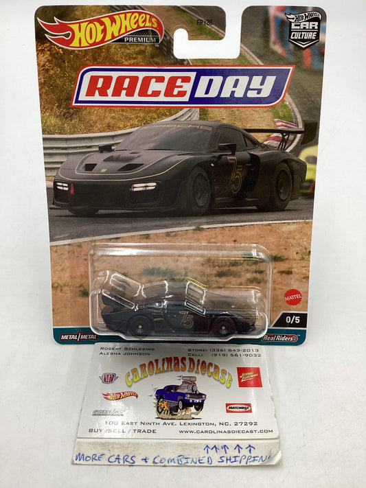 2023 Hot wheels Race Day Chase Porsche 935 0/5 with protector