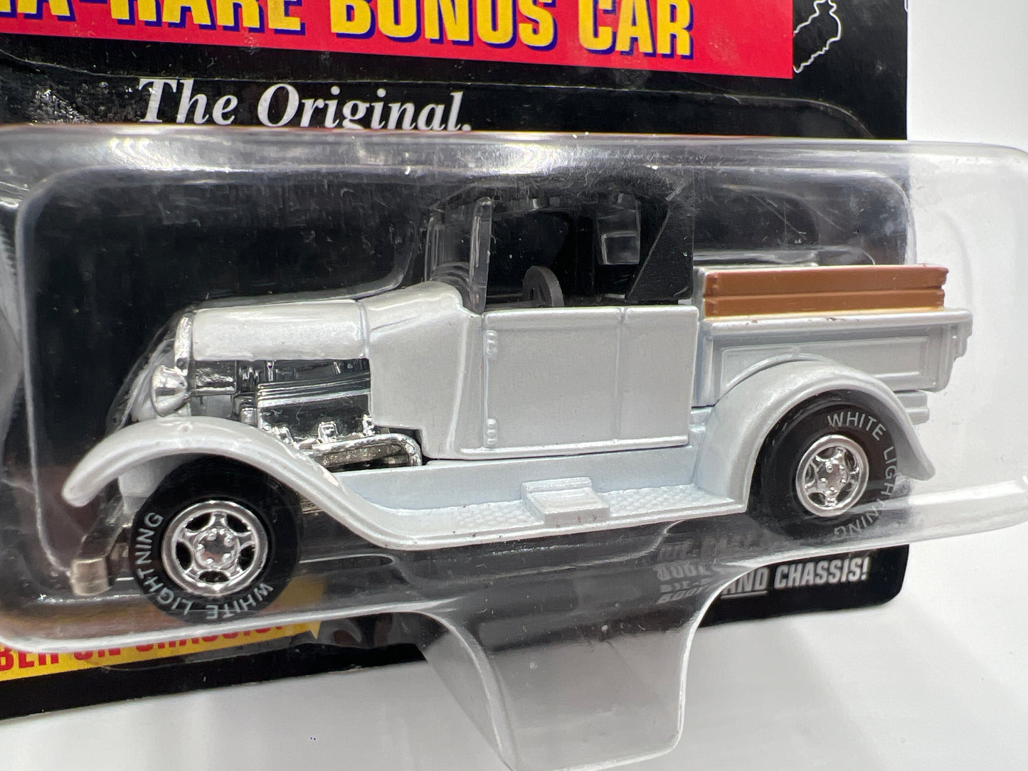 Johnny Lightning White Lightning Chase Truckin America #508 1929 Ford Model A White