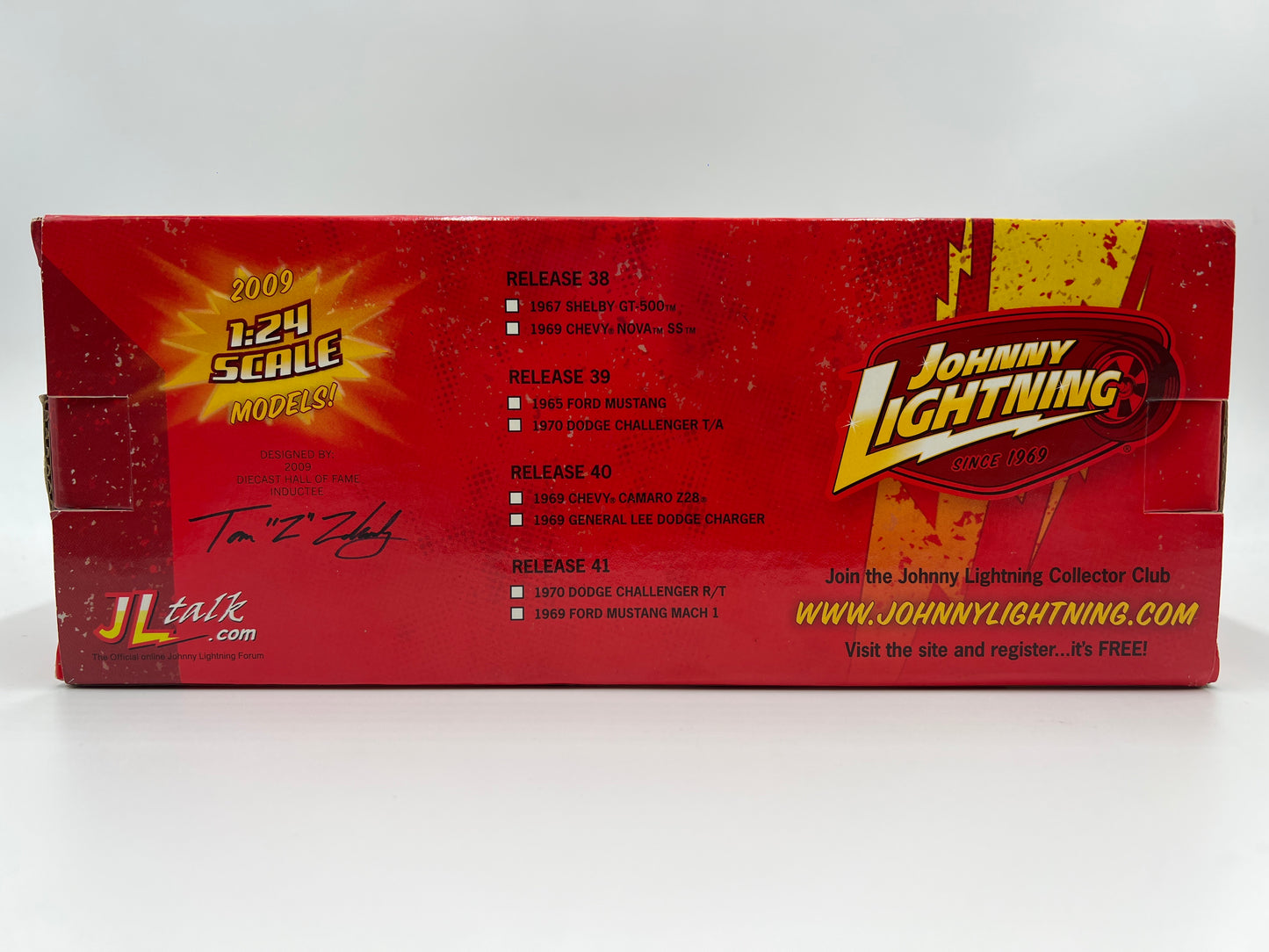 Johnny Lightning 1:24 Scale White Lightning Chase R41 1970 Dodge Challenger R/T Black VHTF