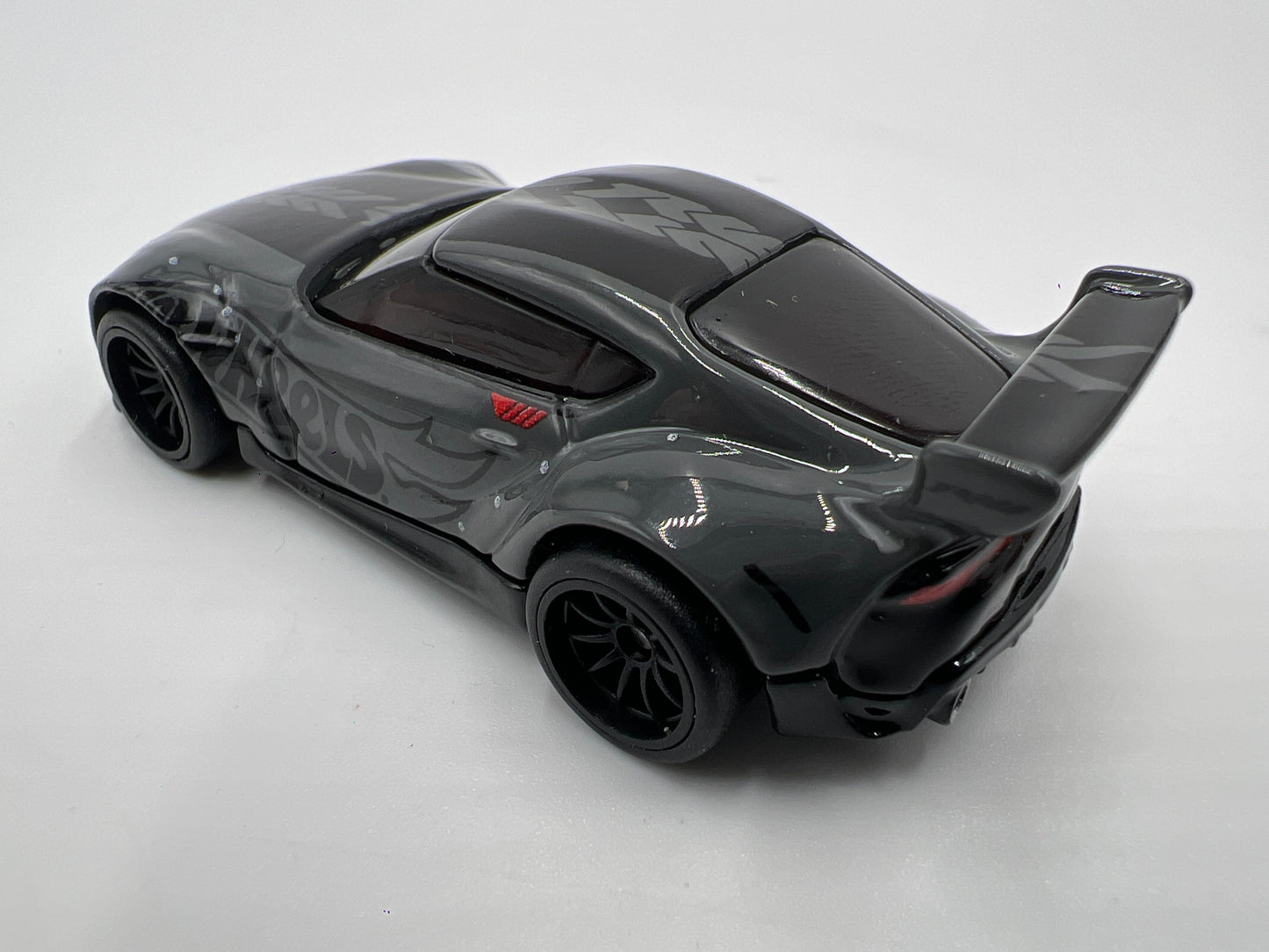 Hot Wheels 1/64 Premium Diorama Set 20 Toyota GR Supra Gray Loose