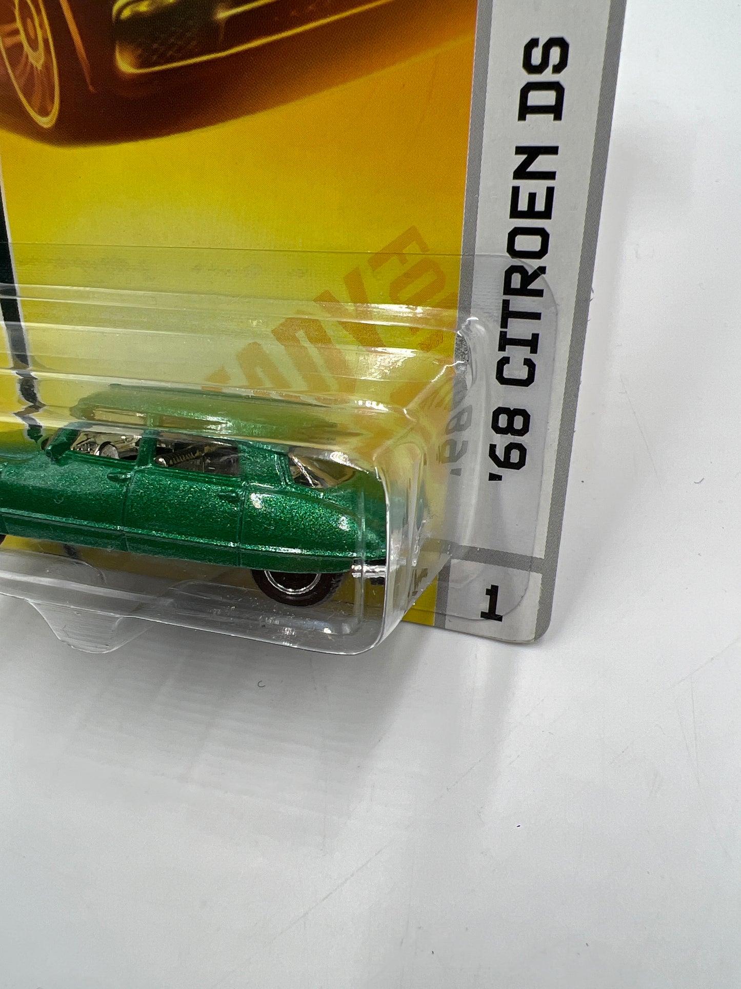 Matchbox #1 Heritage Classics 68 Citroen DS Green 68F