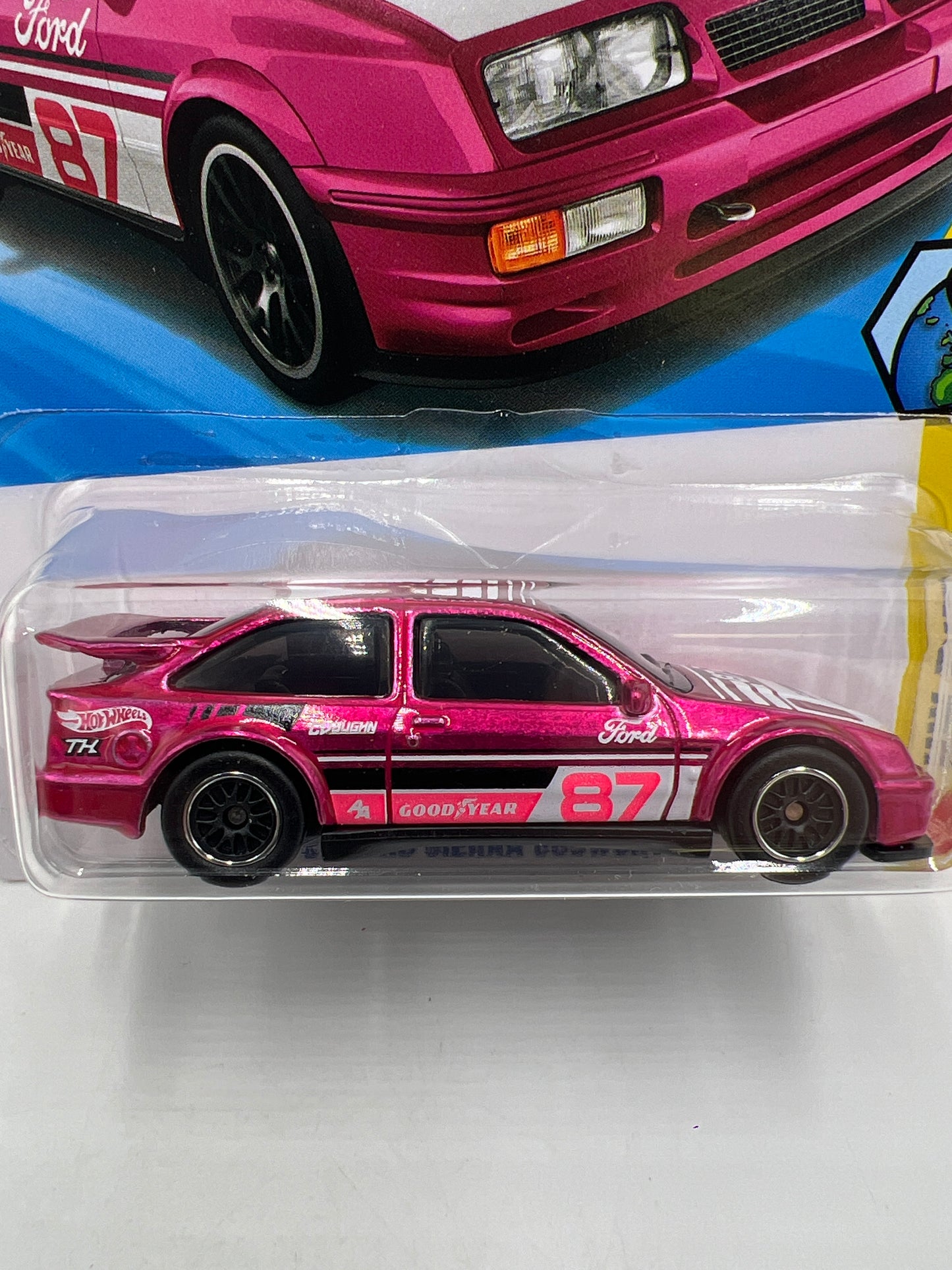 2026 Hot Wheels E Case Super Treasure Hunt #116 87 Ford Sierra Cosworth Pink W/Protector
