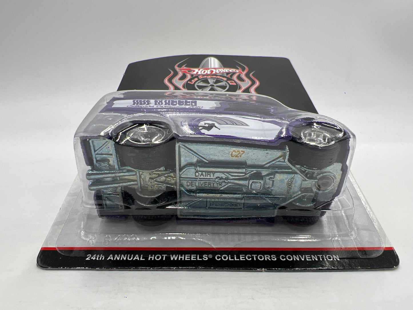 2010 Hot Wheels 24th Annual Collectors Convention LA #823/2400 Dairy Delivery W/Protector