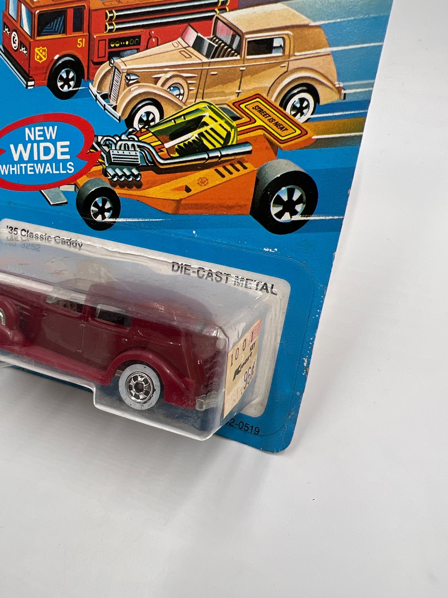 Hot Wheels Original 1982 #3252 35 Classic Caddy Burgundy W/Protector