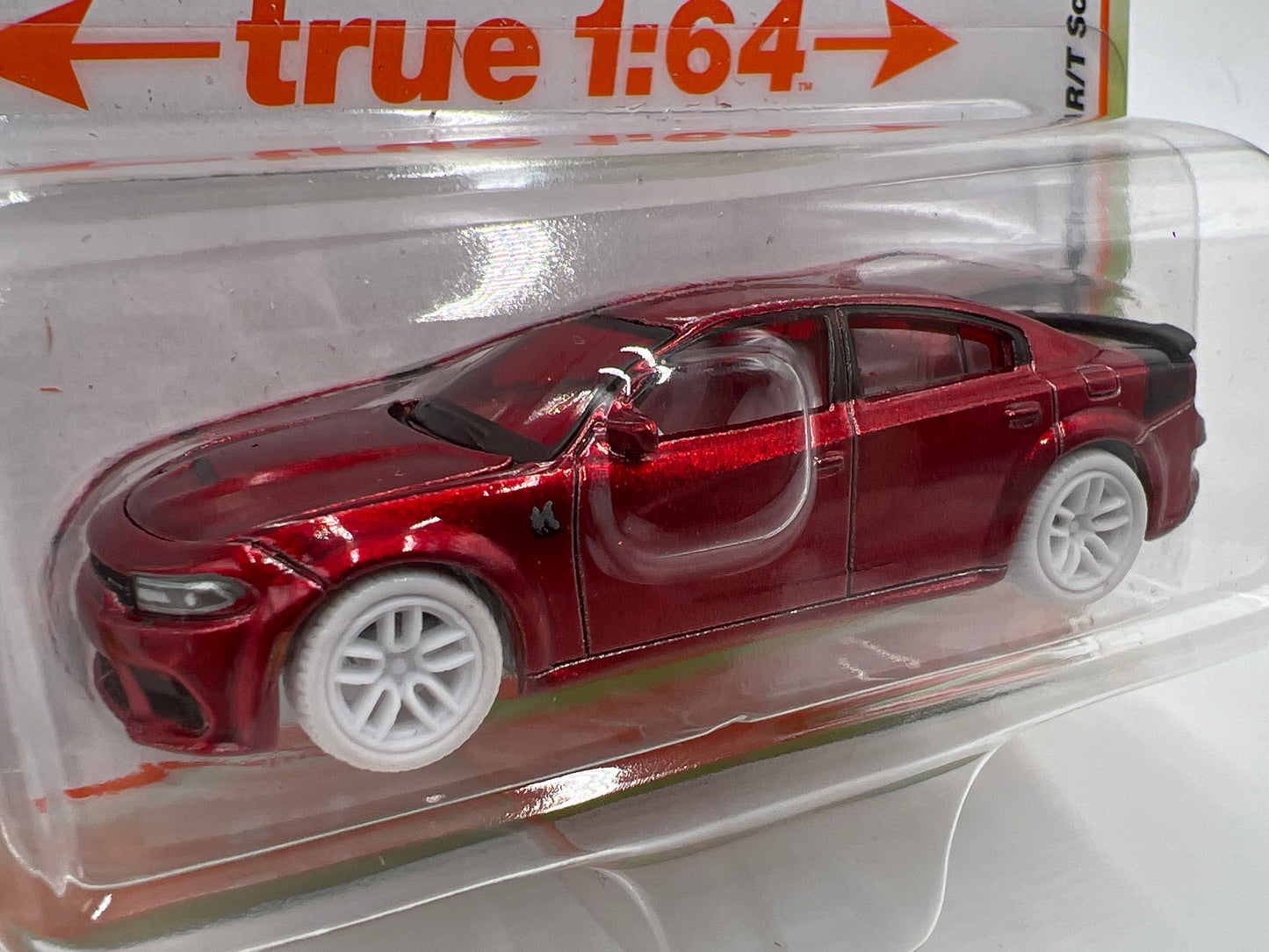 Auto World Modern Muscle Release 3 Version A CHASE 2023 Dodge Charger R/T Scat Pack Swinger Ultra Red