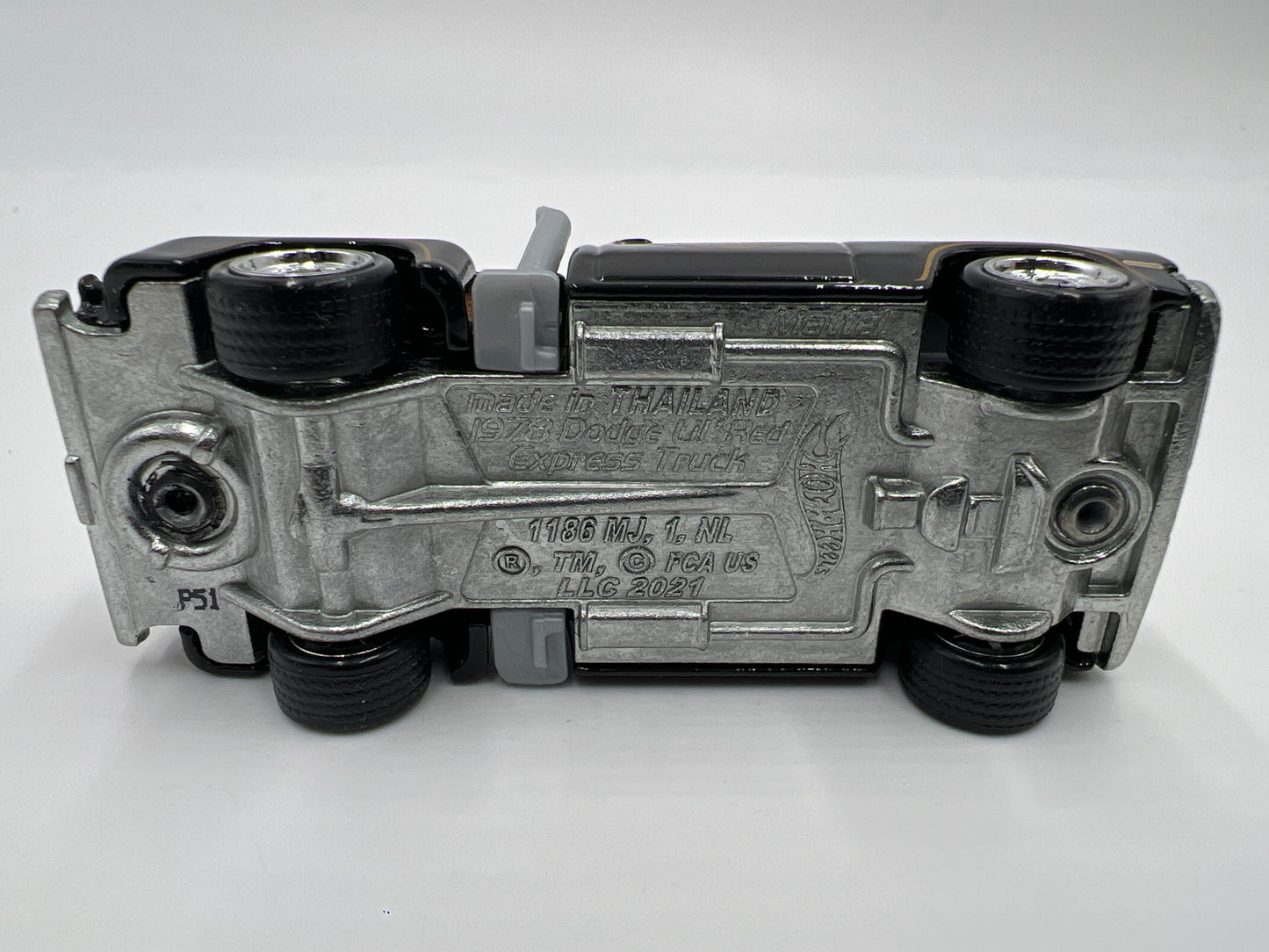 Hot Wheels 1/64 Premium Diorama Set 1978 Dodge Lil Red Express Truck Black Loose