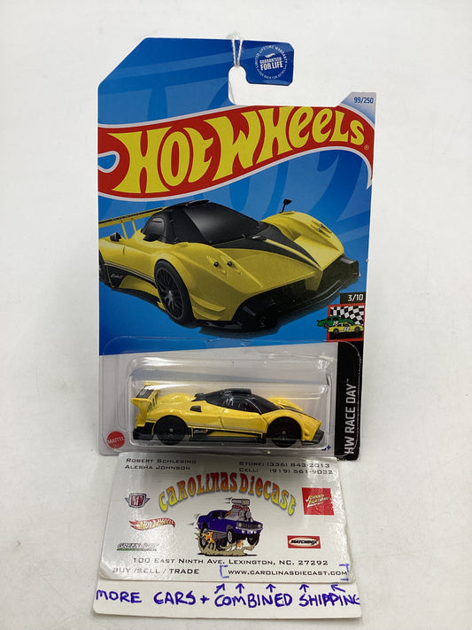 2024 Hot Wheels #99 Pagani Zonda R Yellow 104E