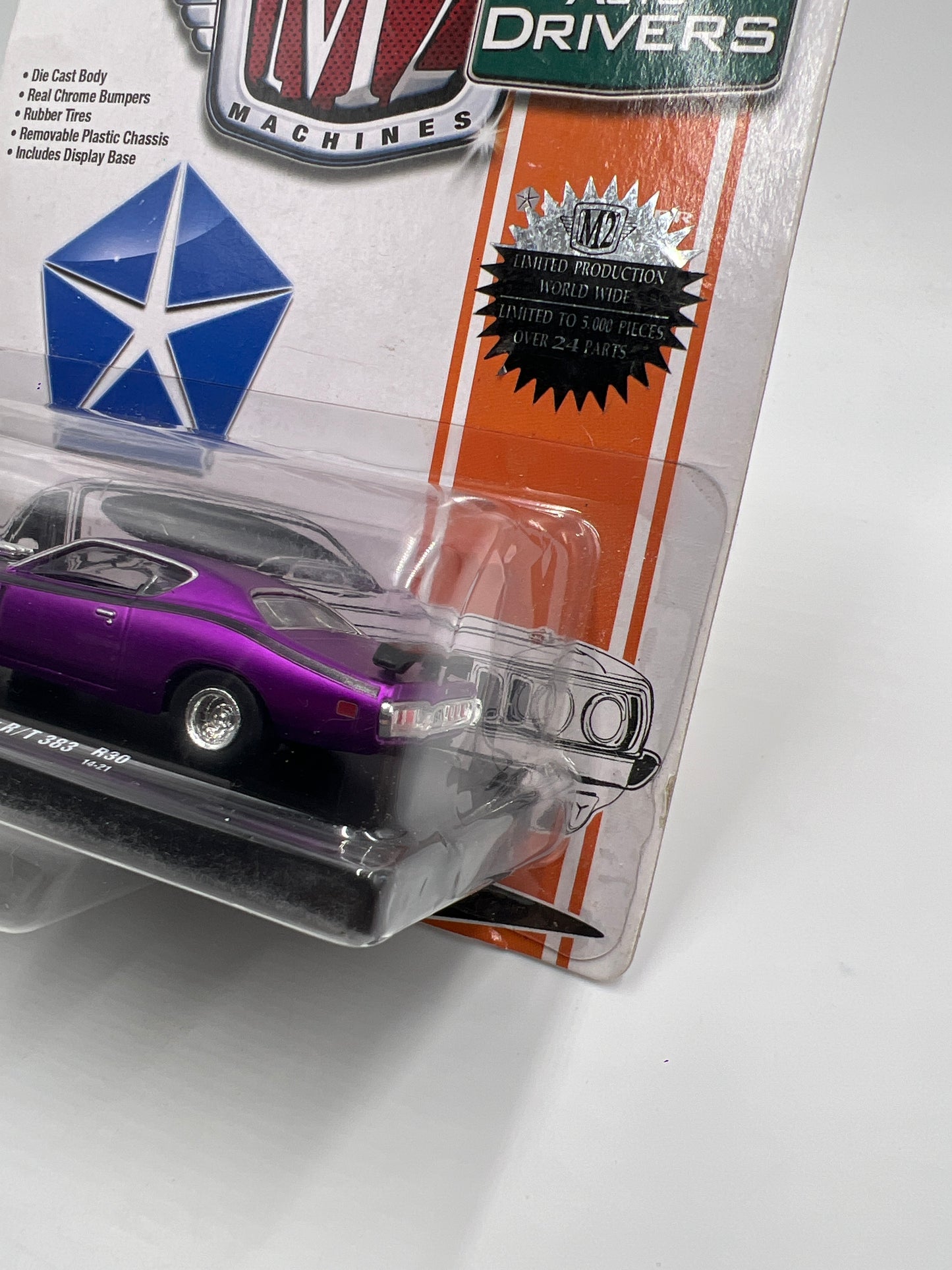 M2 Machine Auto-Drivers 1971 Dodge Charger R/T 383 Purple R30 Card Not Perfect 191B