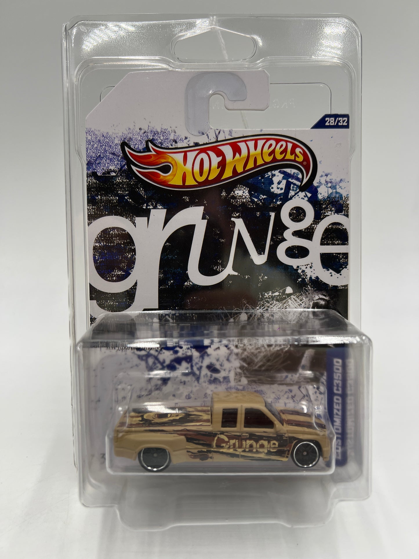 Hot Wheels Jukebox Grunge #28 Customized C3500 Tan W/Protector