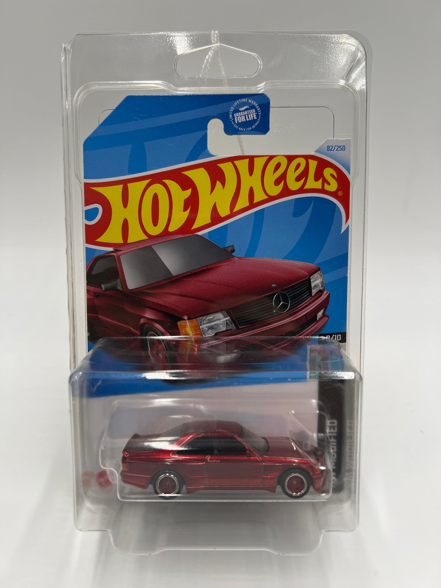2024 Hot Wheels Super Treasure Hunt #82 89 Mercedes-Benz 560 SEC AMG Red W/Protector