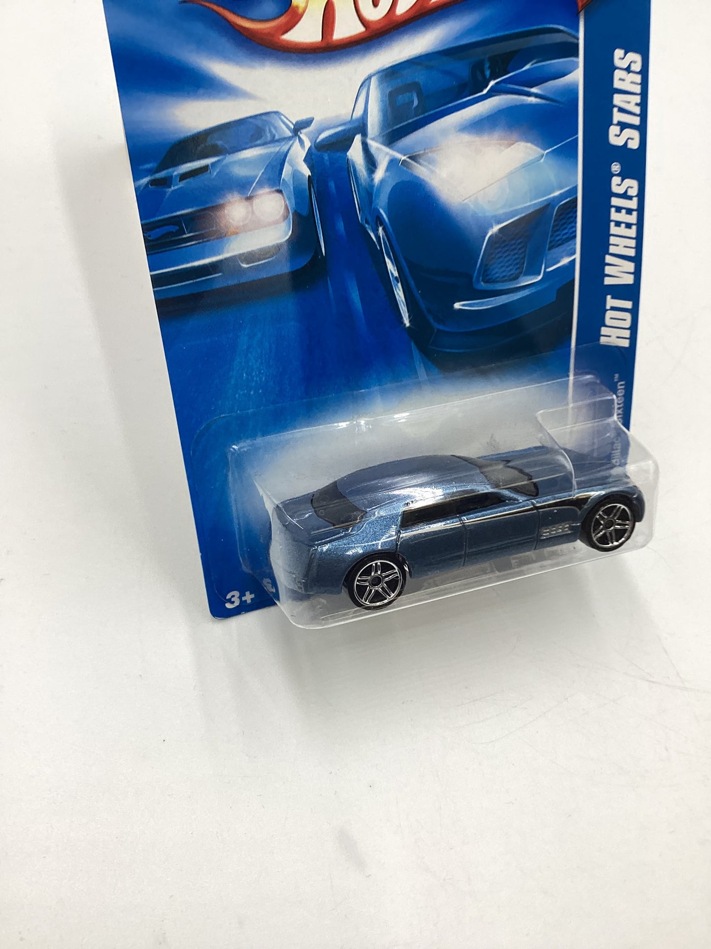 2008 Hot Wheels Stars #85 Cadillac Sixteen Blue International Card