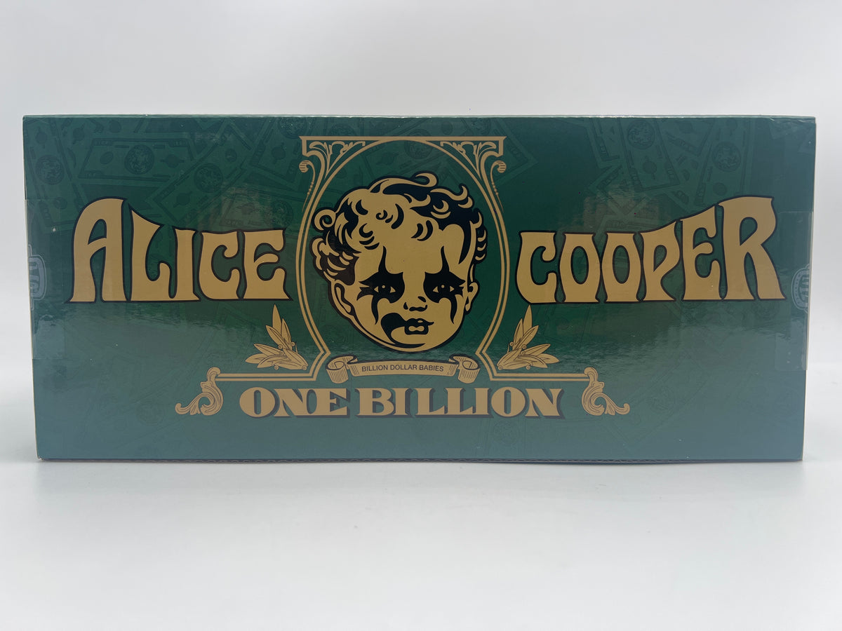 M2 Machines 1/24 Scale S47 Rock Legends Alice Cooper 1990 Chevrolet C1500 Silverado