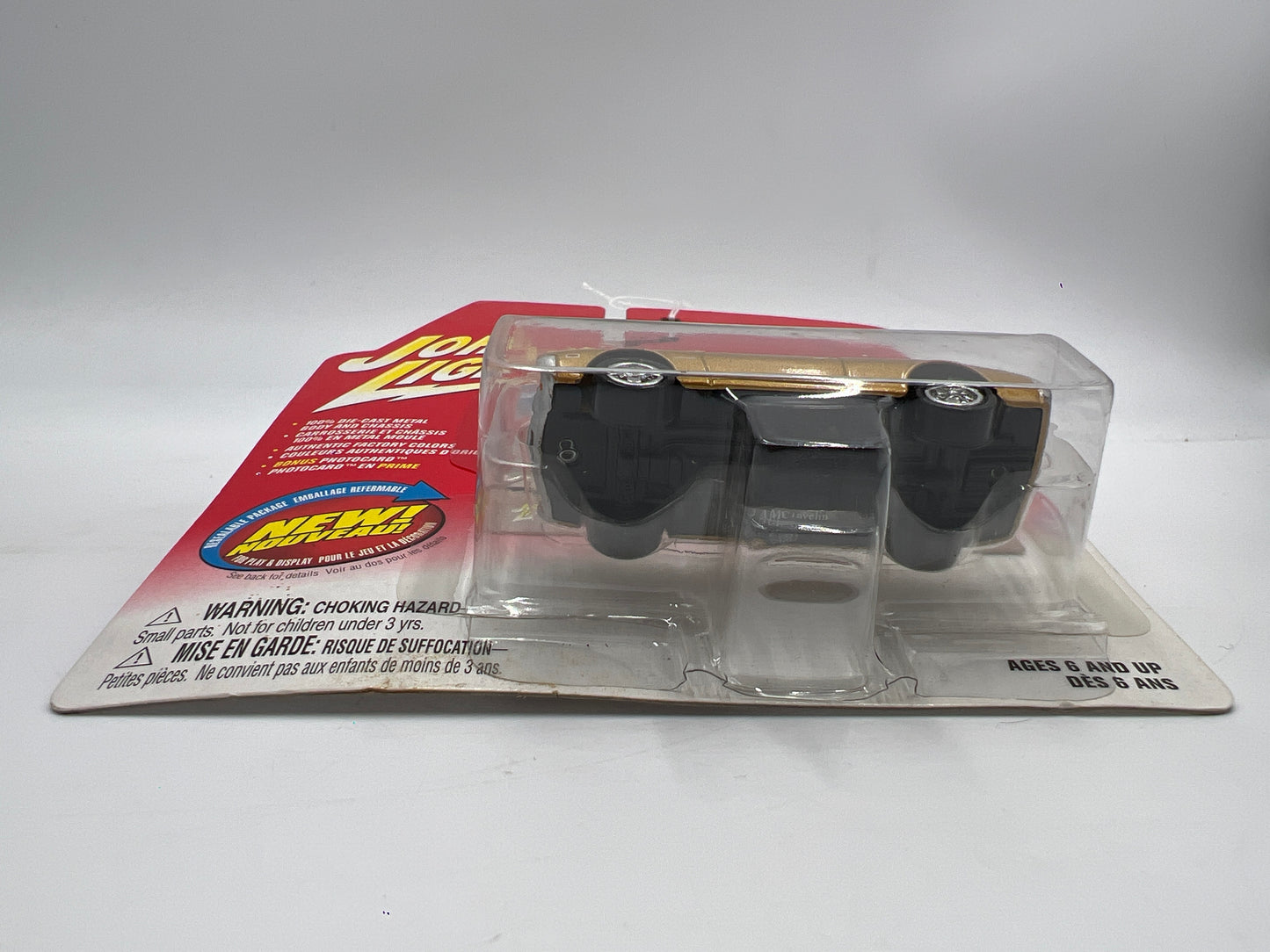 Johnny Lightning Muscle Cars USA #15 1968 AMC Javelin Gold 218C