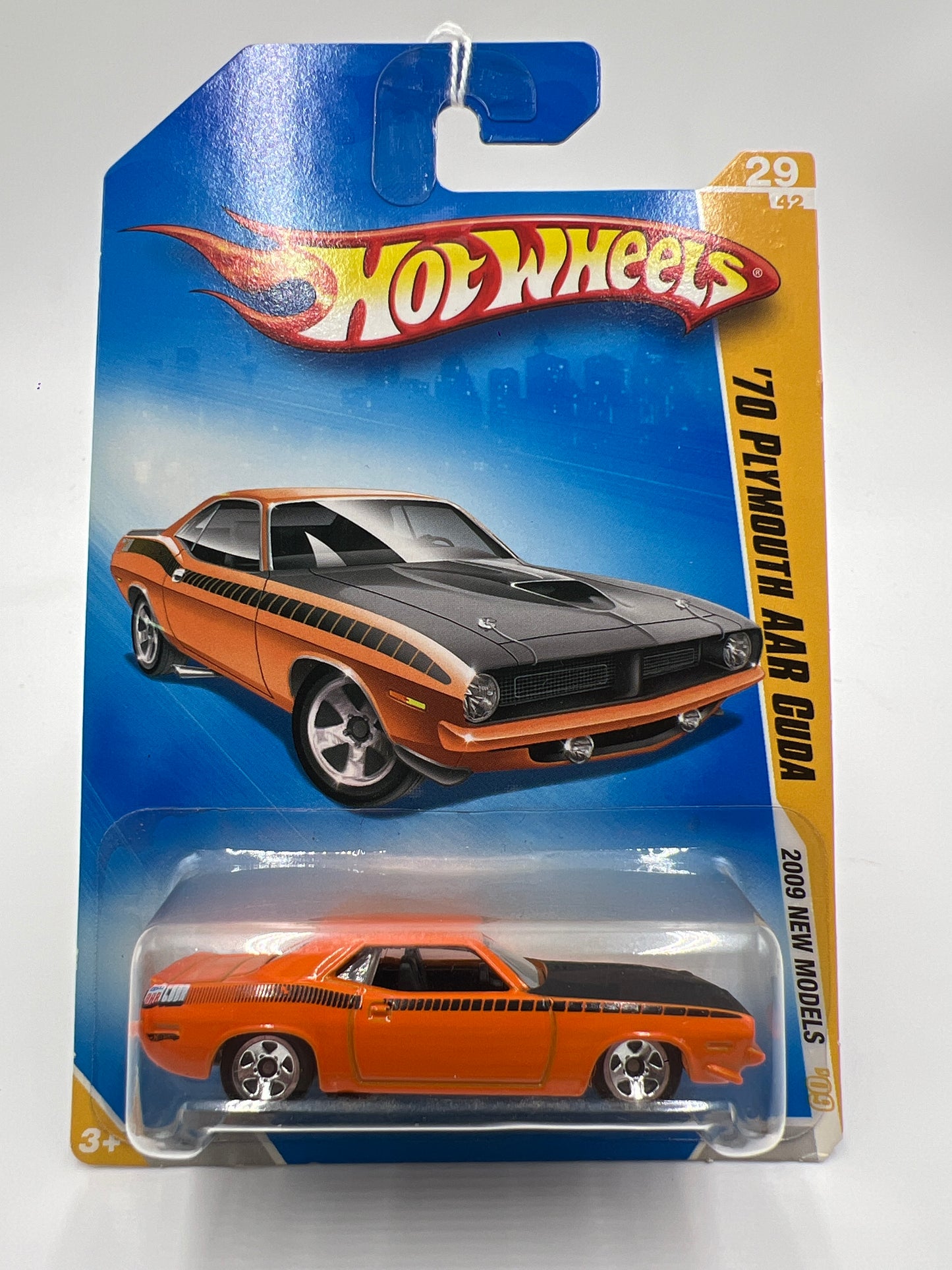 2009 Hot Wheels New Models #29 70 Plymouth AAR Cuda Orange 48F