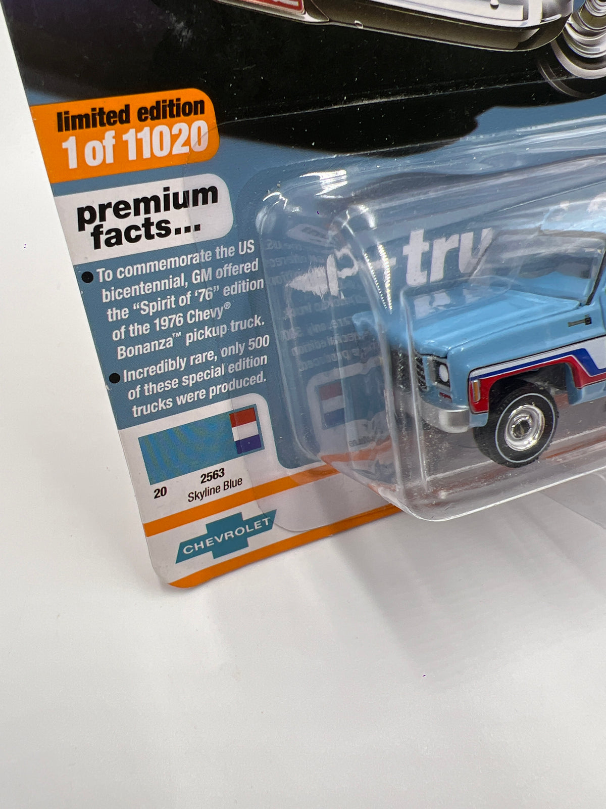 Auto World Muscle Trucks Release 1 Version B 1976 Chevy Bonanza C10 Fleetside Light Blue Spirit Of 76 Edition 182D