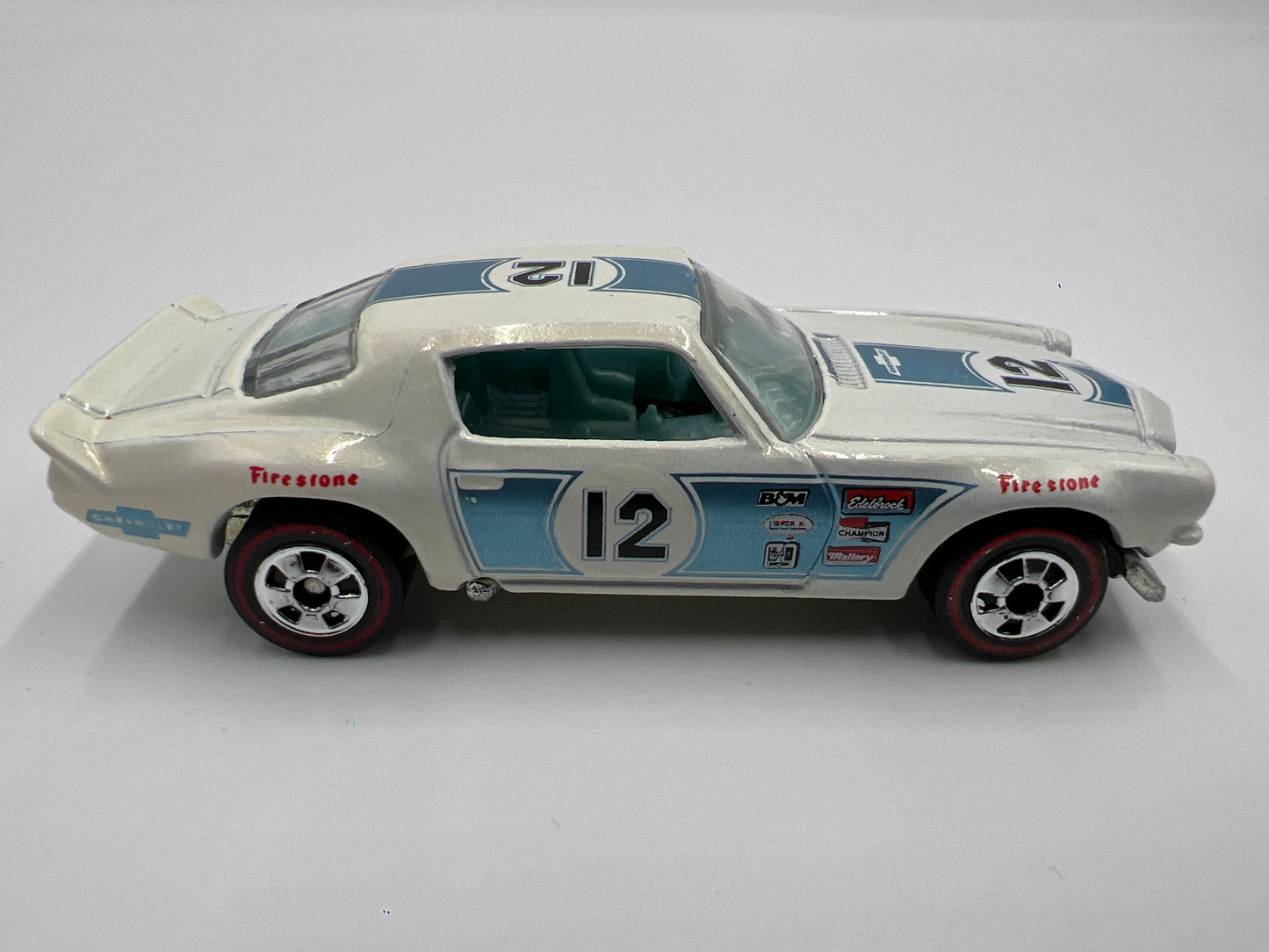 Hot Wheels 1/64 Heritage Redline #10 70 Camaro White Loose