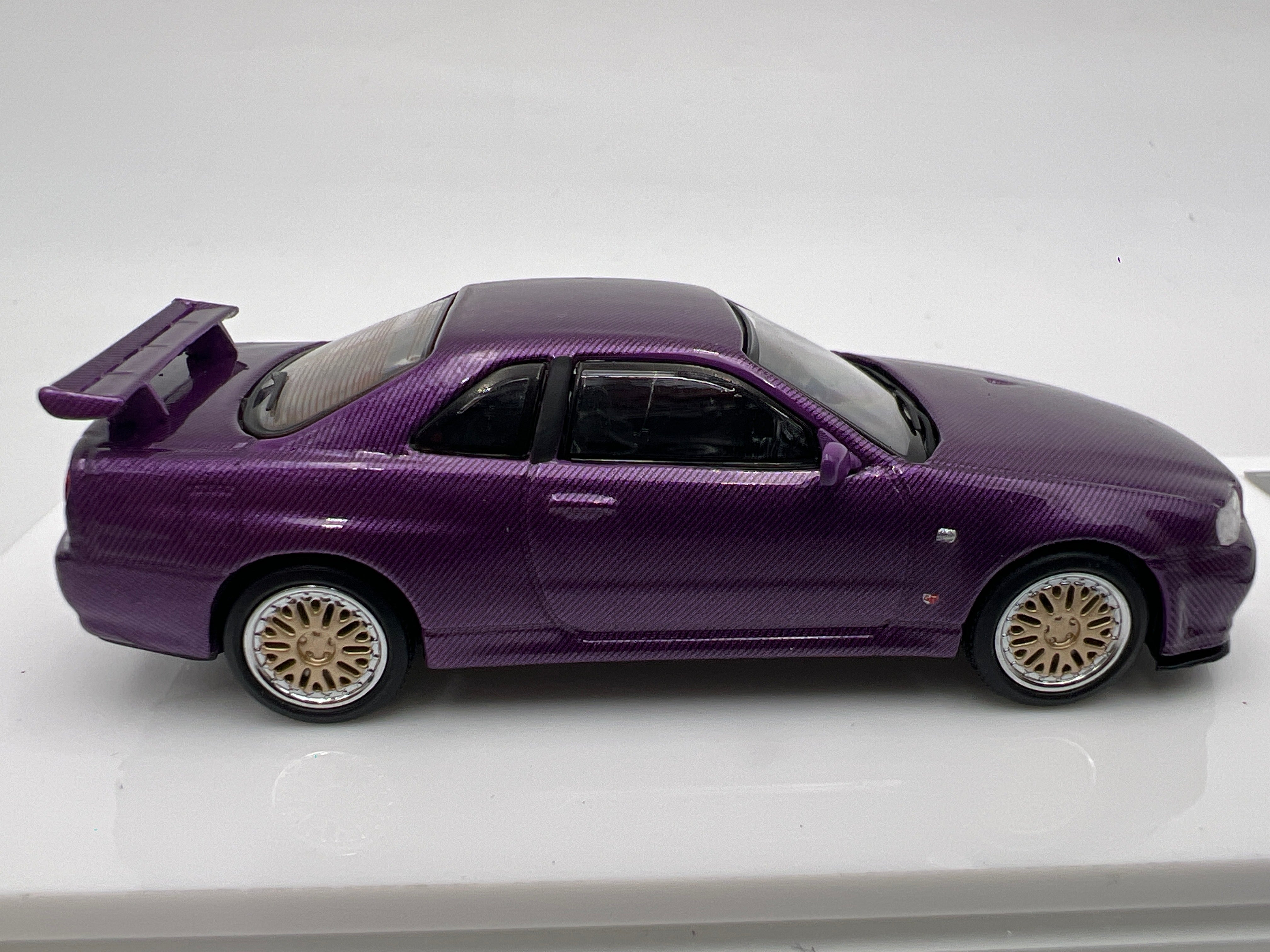 Stance Hunters 1/64 #302/499 Nissan Skyline GT-R BNR34 V-Spec II