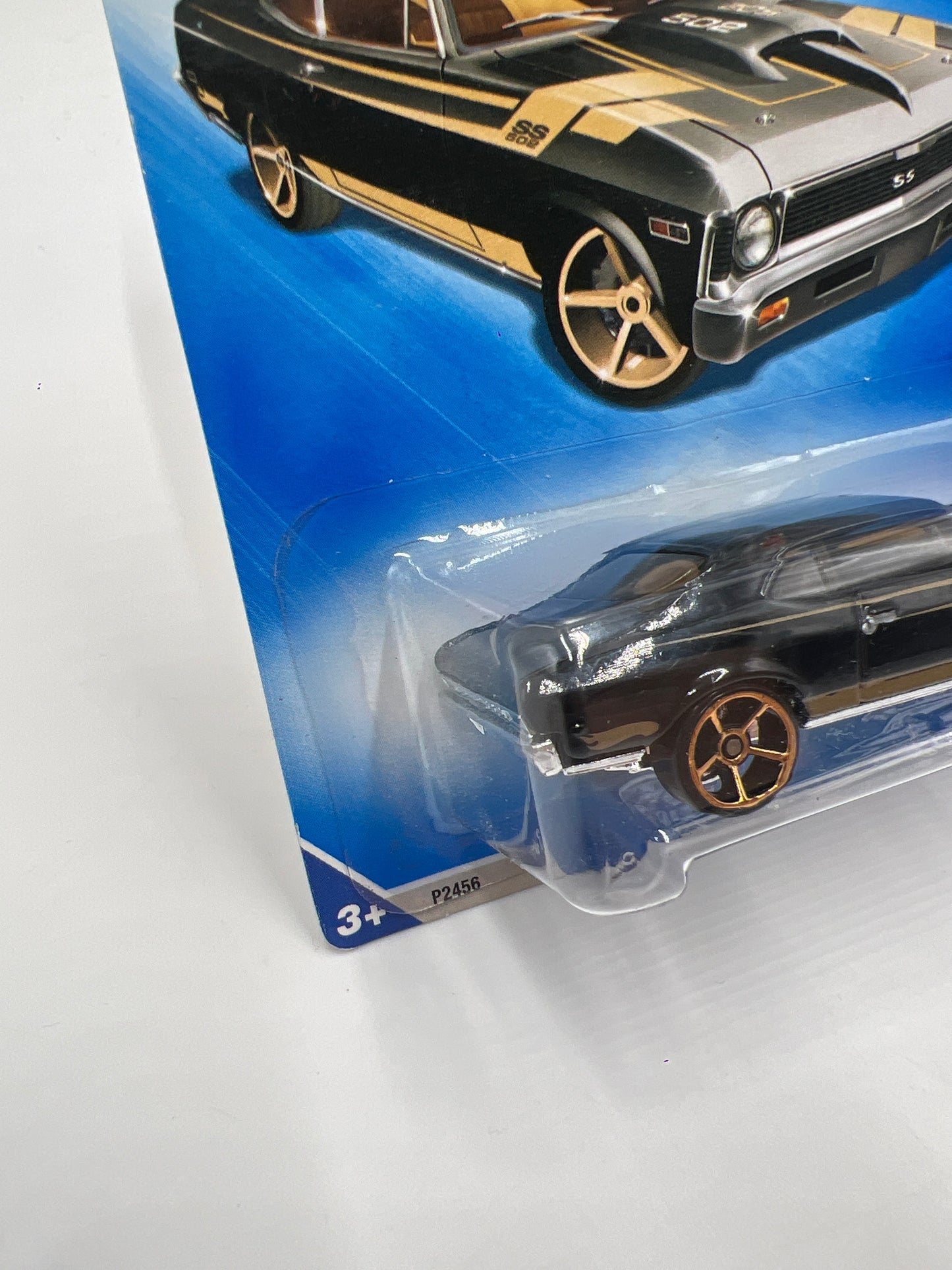 2006 Hot Wheels Faster Than Ever #136 Chevy Nova Black/Gold 16A