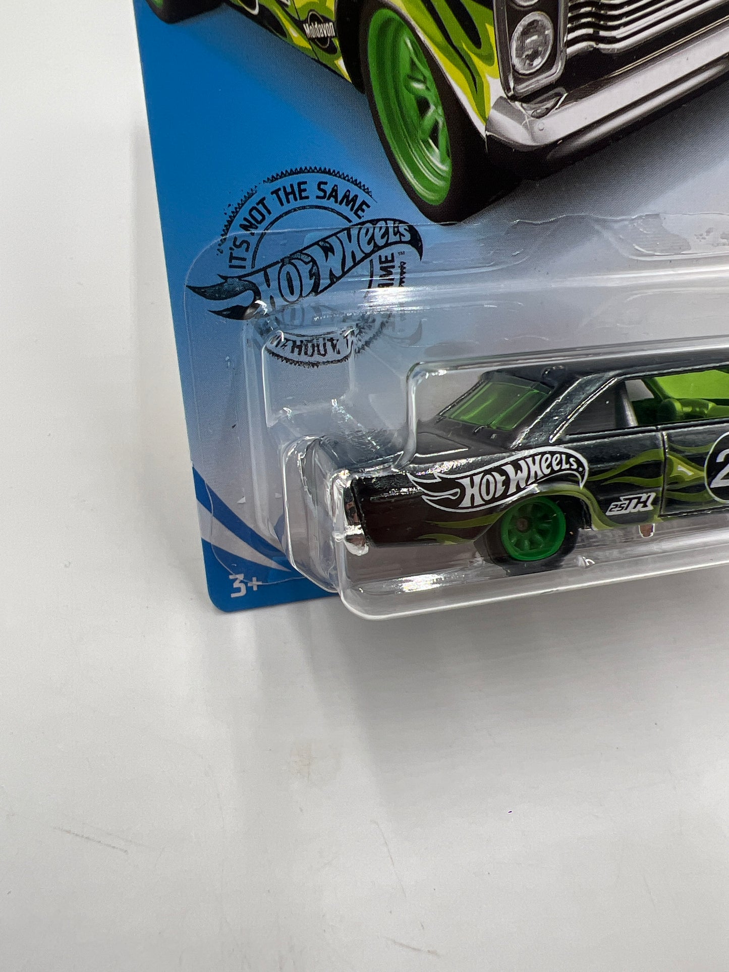 2019 Hot Wheels Super Treasure Hunt #221 65 Ford Galaxie W/Protector