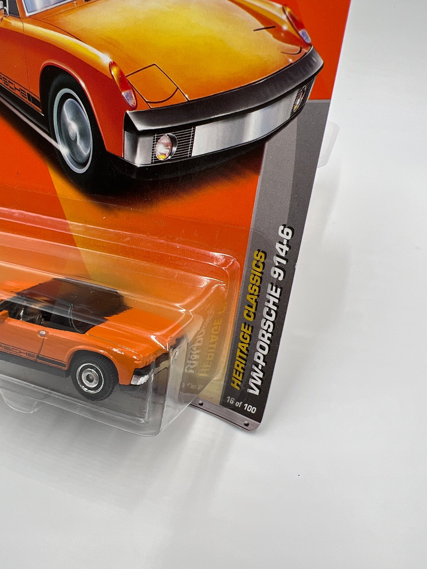2010 Matchbox Heritage Classics #16 VW-Porsche 914-6 Orange 208D