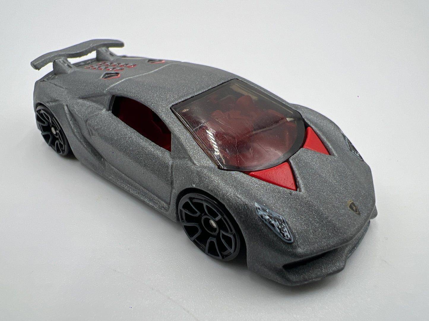 Hot Wheels 1/64 Need For Speed Lamborghini Sesto Elemento Gray Loose