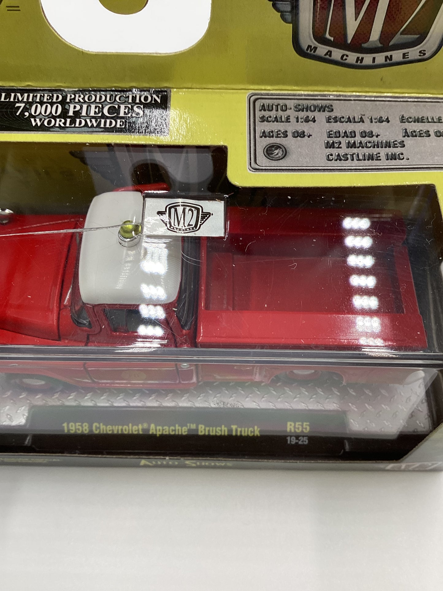 M2 Machines Auto Shows Rescue Service 1958 Chevrolet Apache Brush Truck R55