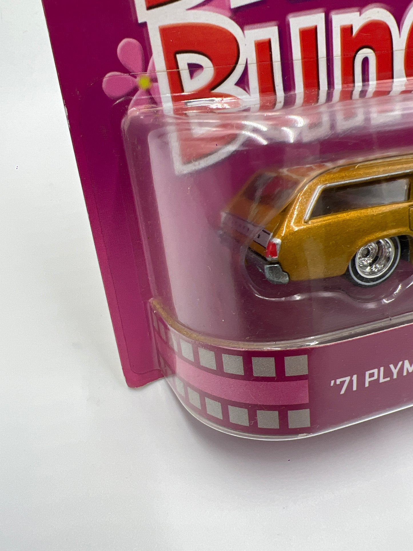 Hot Wheels Retro Entertainment The Brady Bunch 71 Plymouth Satellite Gold 243A