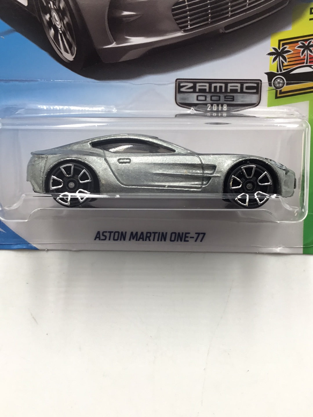2018 Hot wheels Zamac #9 Aston Martin One-77 Factory Sealed sticker Y4