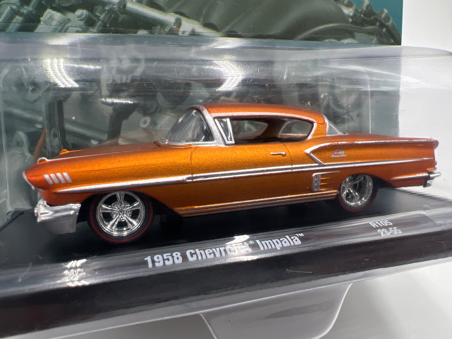 M2 Machines Auto Drivers 1958 Chevrolet Impala Orange R105 191A