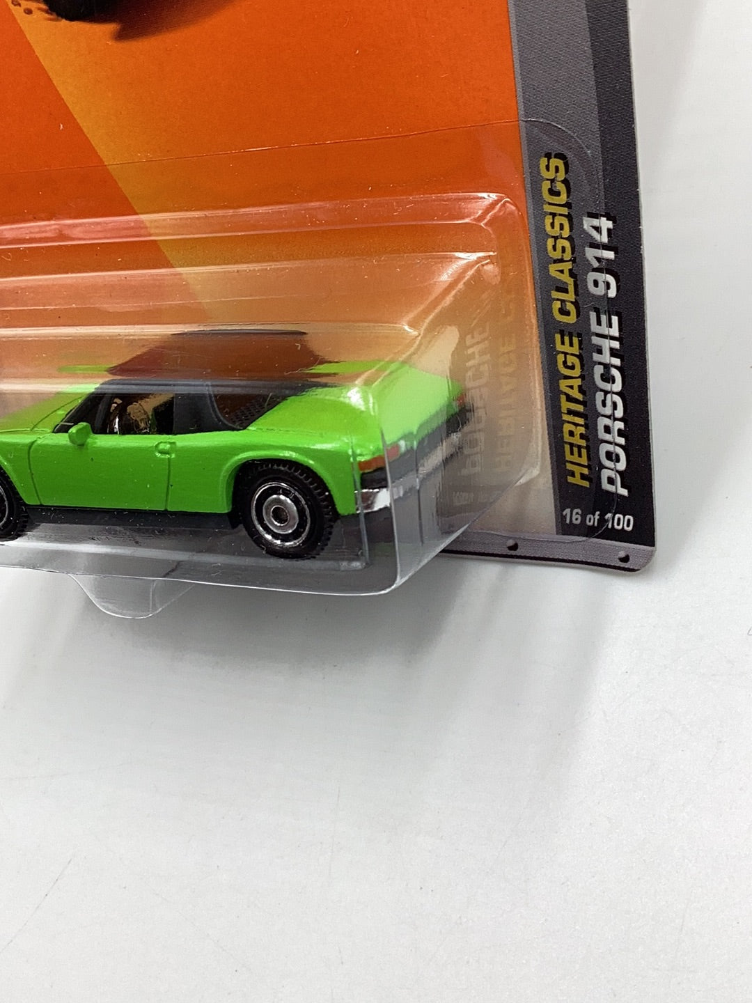 2010 Matchbox #16 71 Porsche 914 Lt green 215A