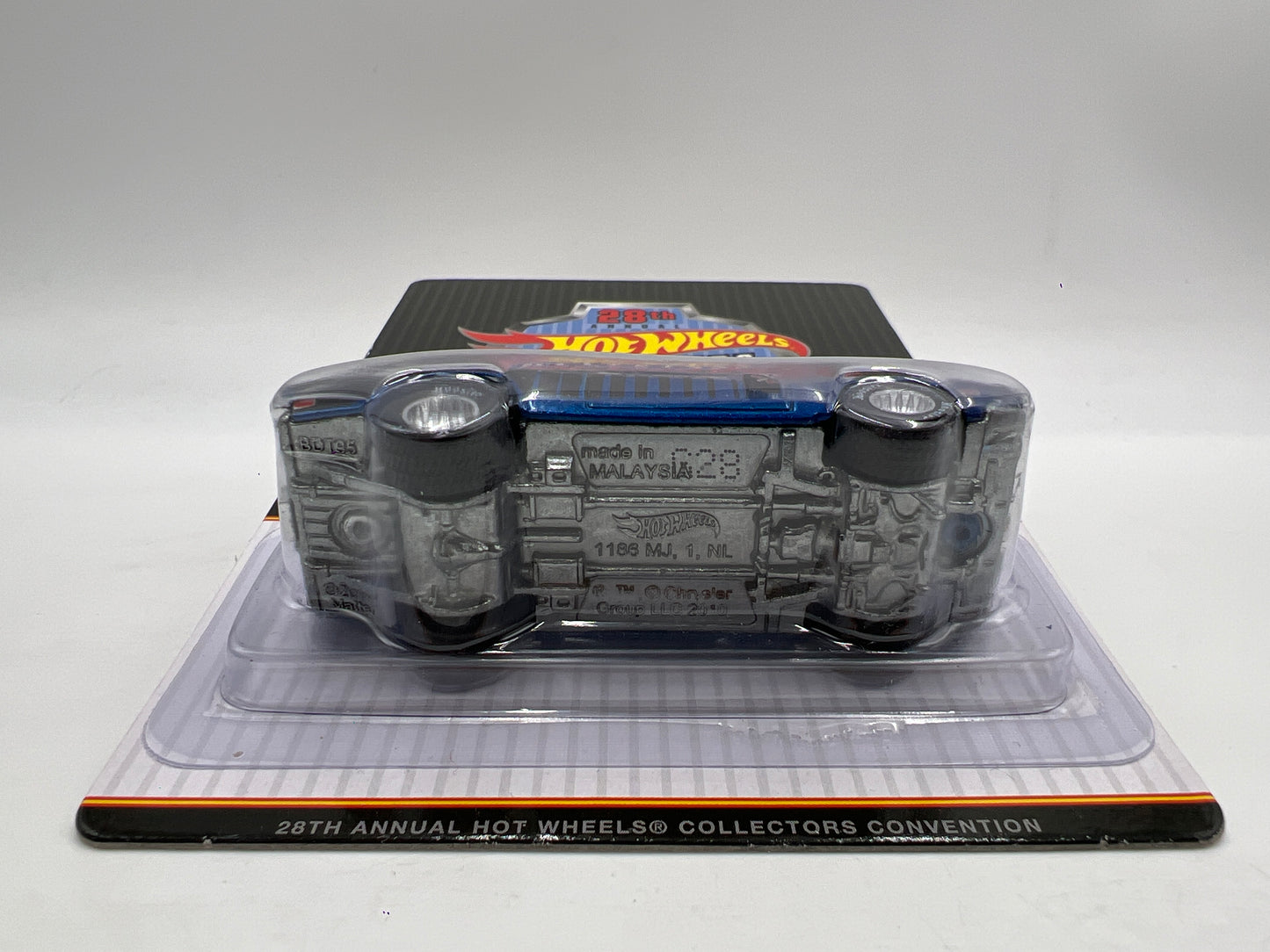 2014 Hot Wheels 28th Annual Collectors Convention LA Dinner Car #785/1500 70 Dodge Charger R/T W/Protector