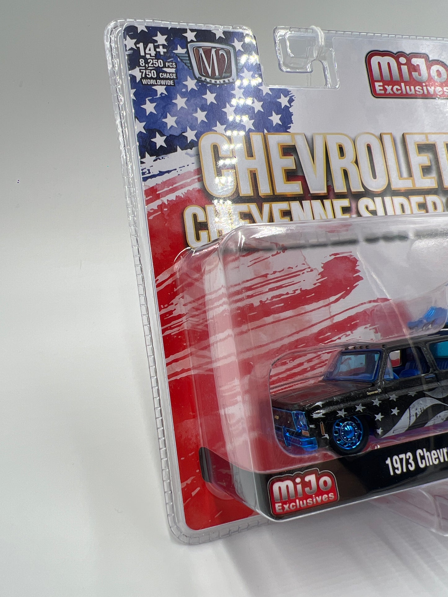 2025 M2 Machines Mijo Exclusives Stars & Stripes CHASE 1973 Chevrolet Cheyenne Super 30 Black