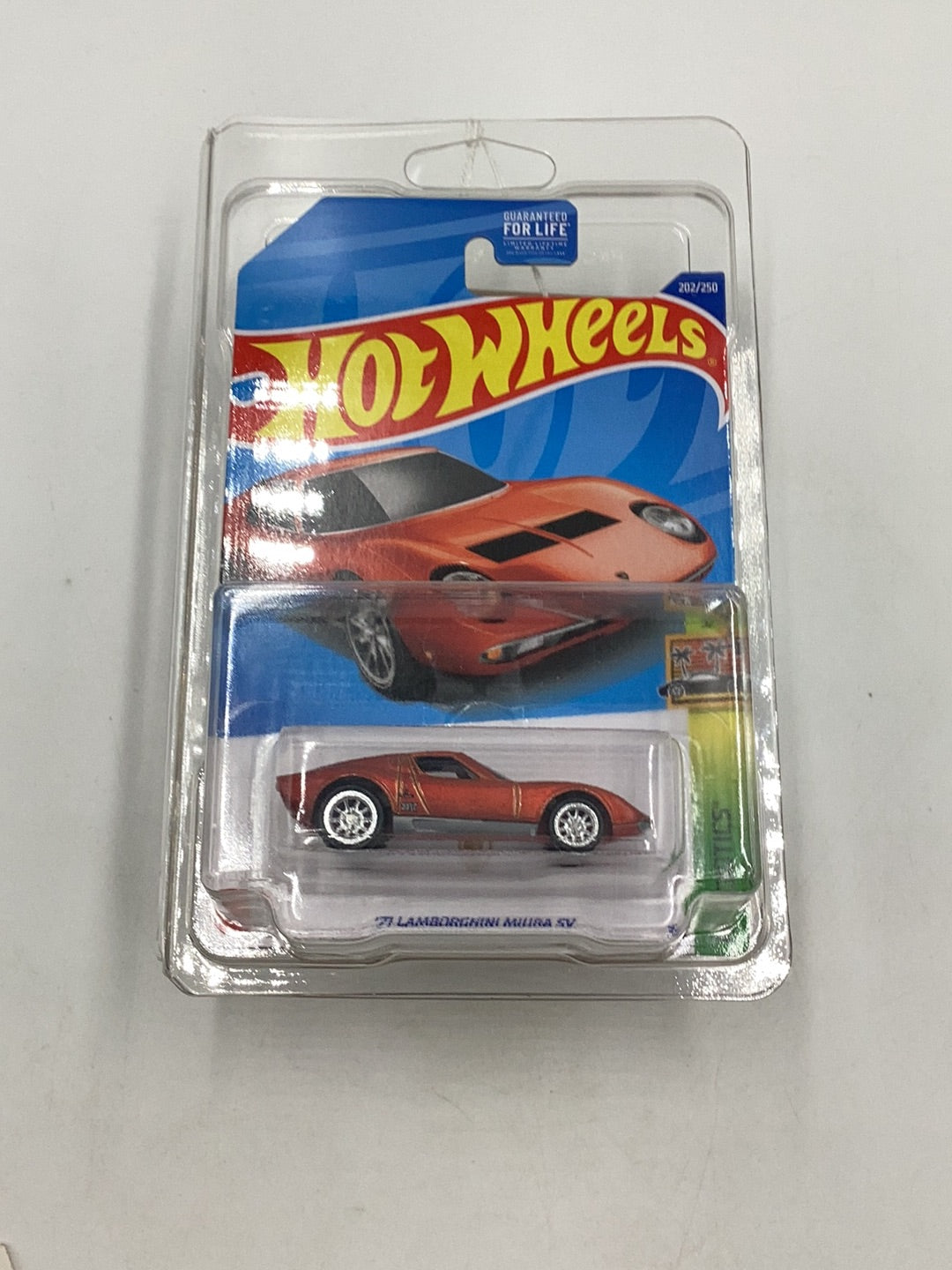 2022  hot wheels super treasure hunt 71 Lamborghini Miura SV W/ Protector