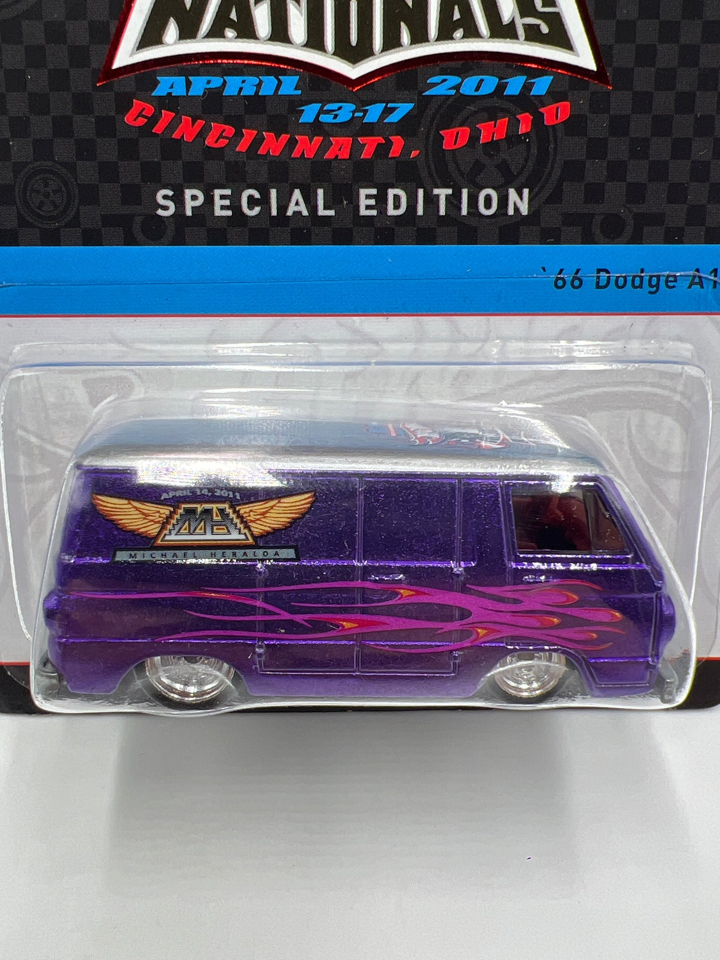 2011 Hot Wheels 11th Annual Collectors Nationals OH Dinner Car #625/1200 66 Dodge A100 W/Protector