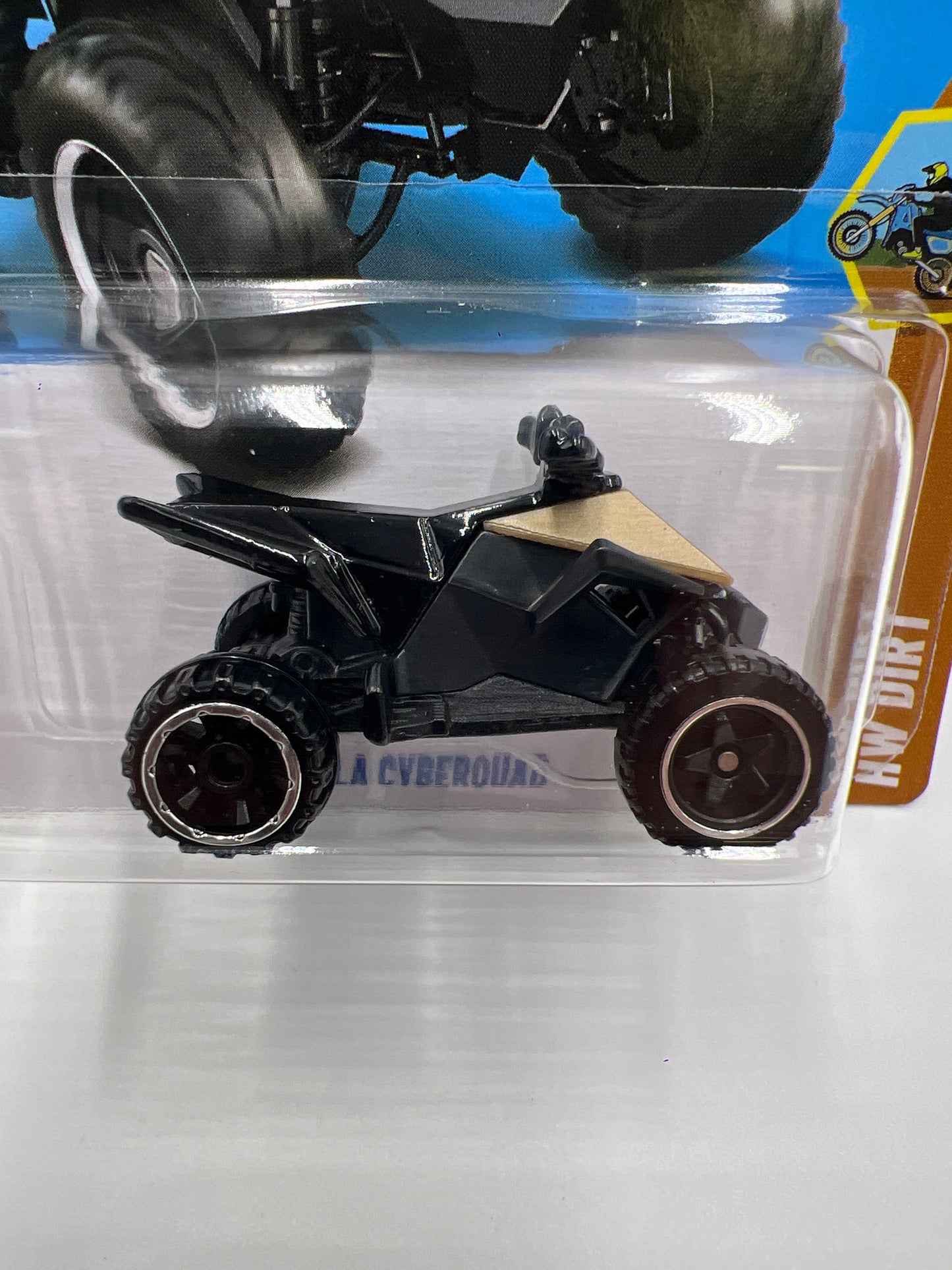 2025 Hot Wheels L Case HW Dirt #82 Tesla Cyberquad 50i