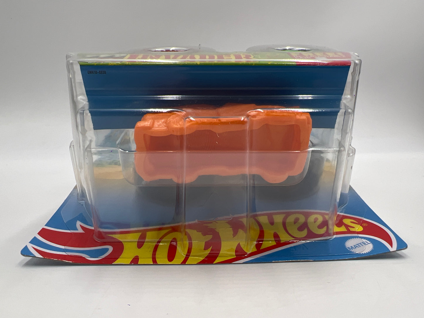 Hot Wheels Monster Trucks Wheel Cool #6 Invader 134C