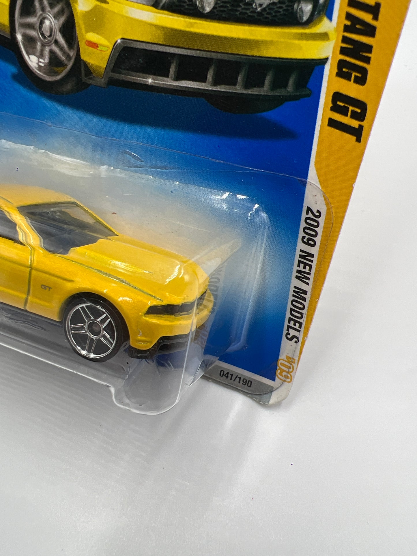 2009 Hot Wheels New Models #41 2010 Ford Mustang GT Yellow 24C