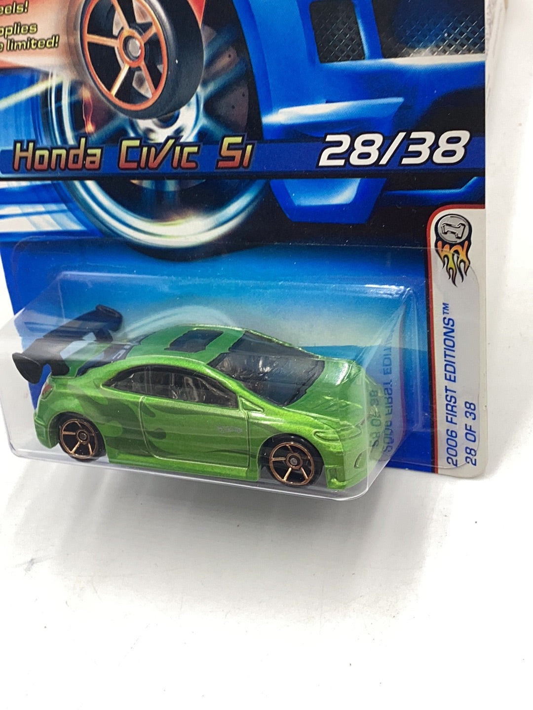 2006 Hot wheels #28 Honda Civic Si FTE Faster Than Ever with protector