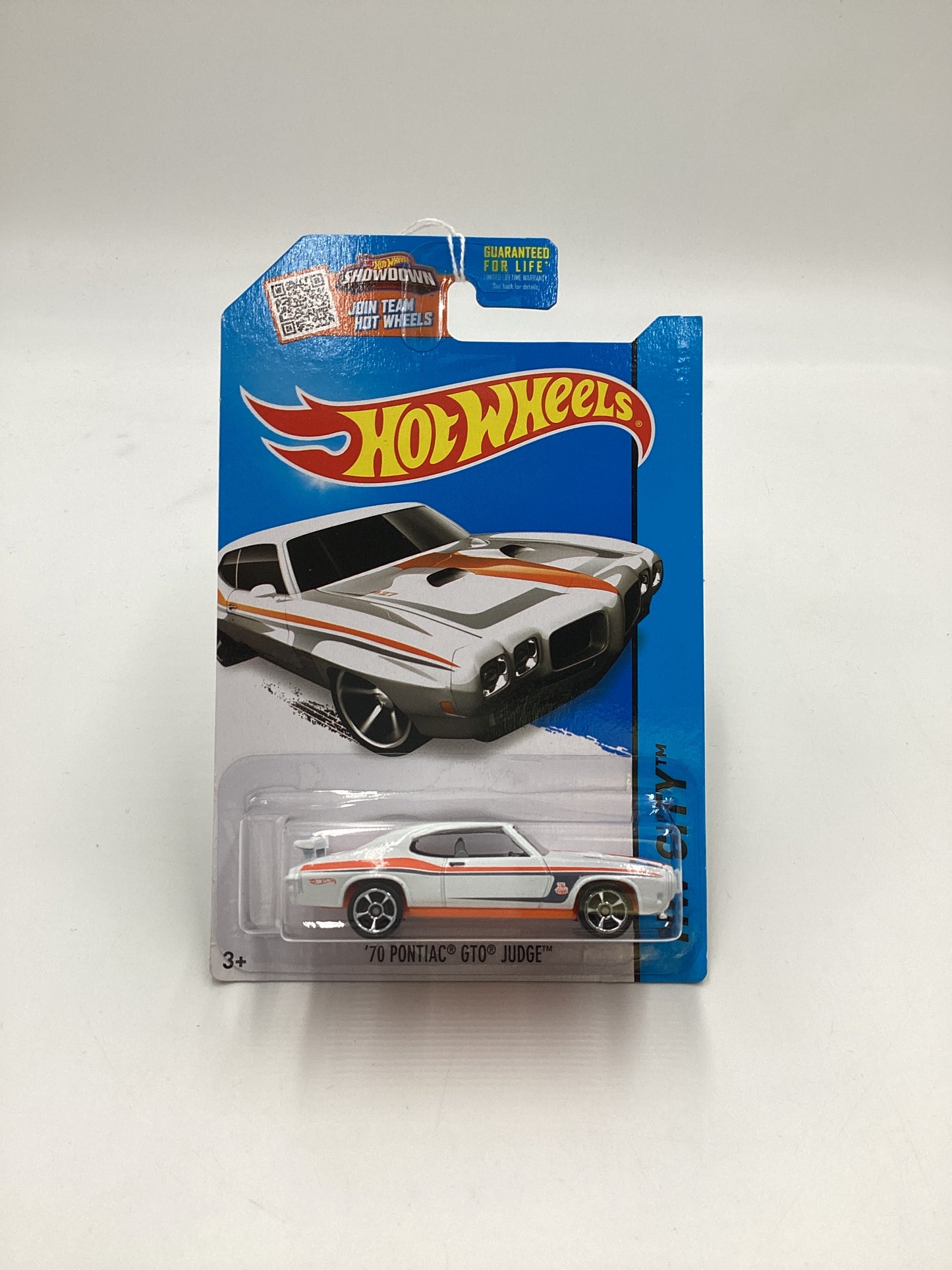 2015 Hot wheels HW City Kroger Exclusive White 70 Pontiac GTO Judge 235E