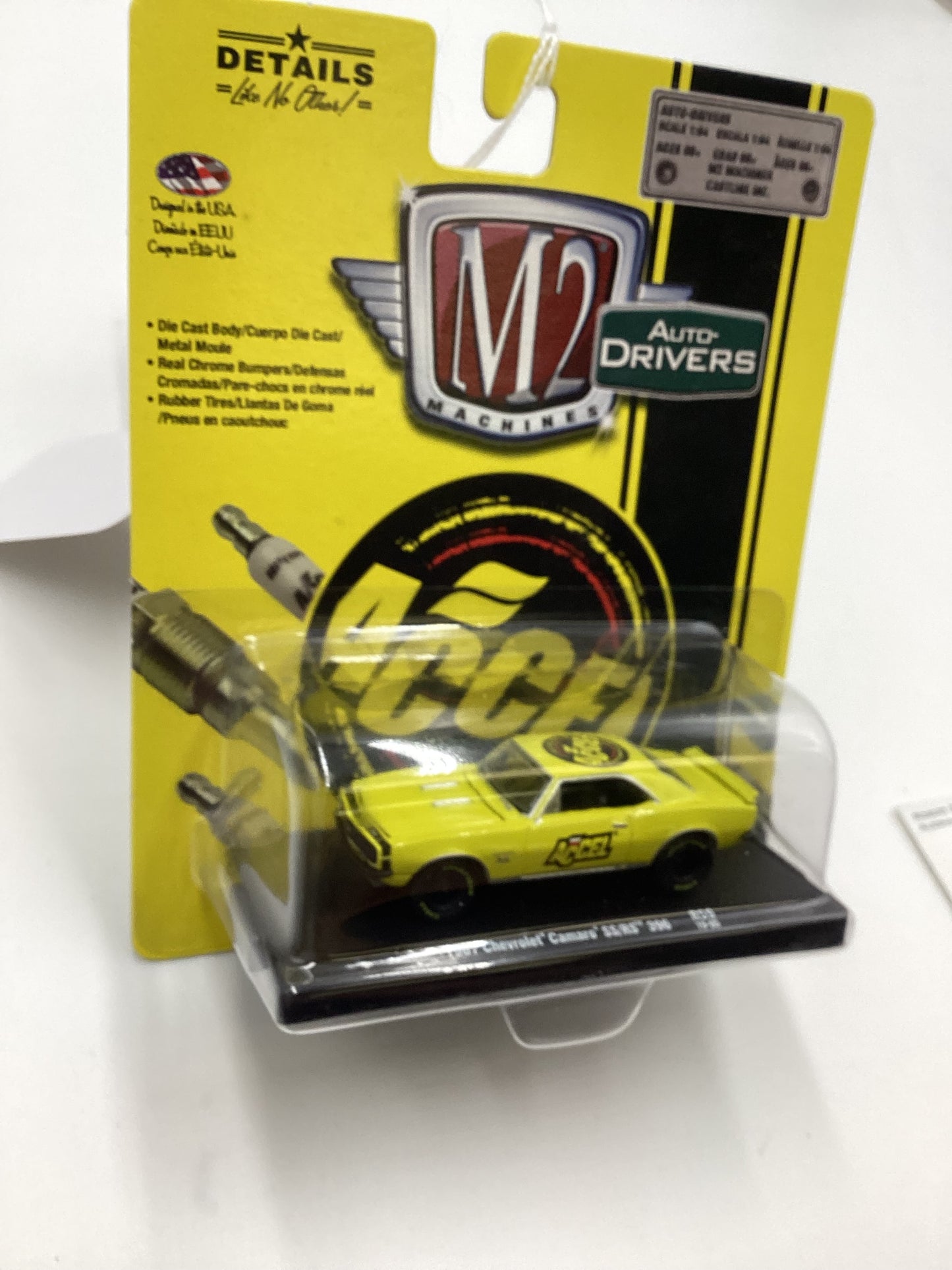 M2 Machines Auto driver Accel 1967 Chevrolet Camaro SS/RS 396 Yellow R59 190C