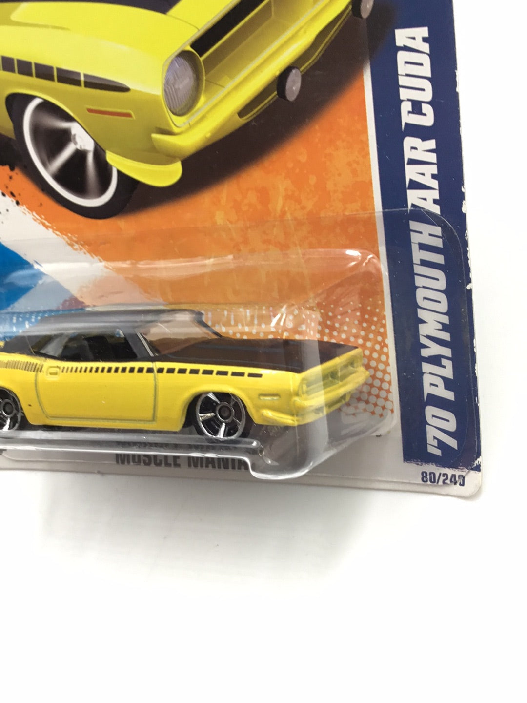 2011 Hot Wheels #80 70 Plymouth AAR Cuda V7