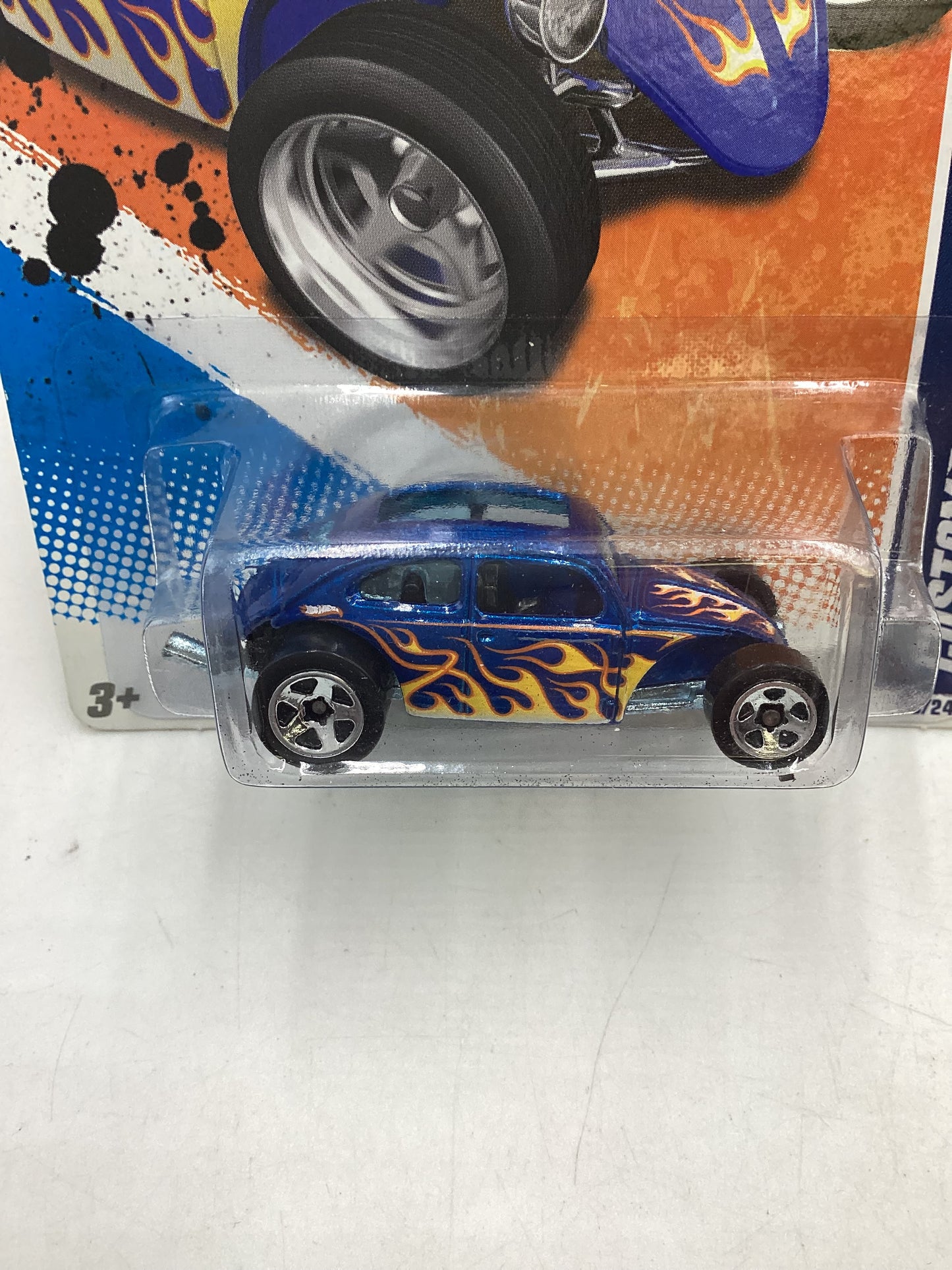 2011 Hot Wheels #99 Custom Volkswagen Beetle Blue 95F